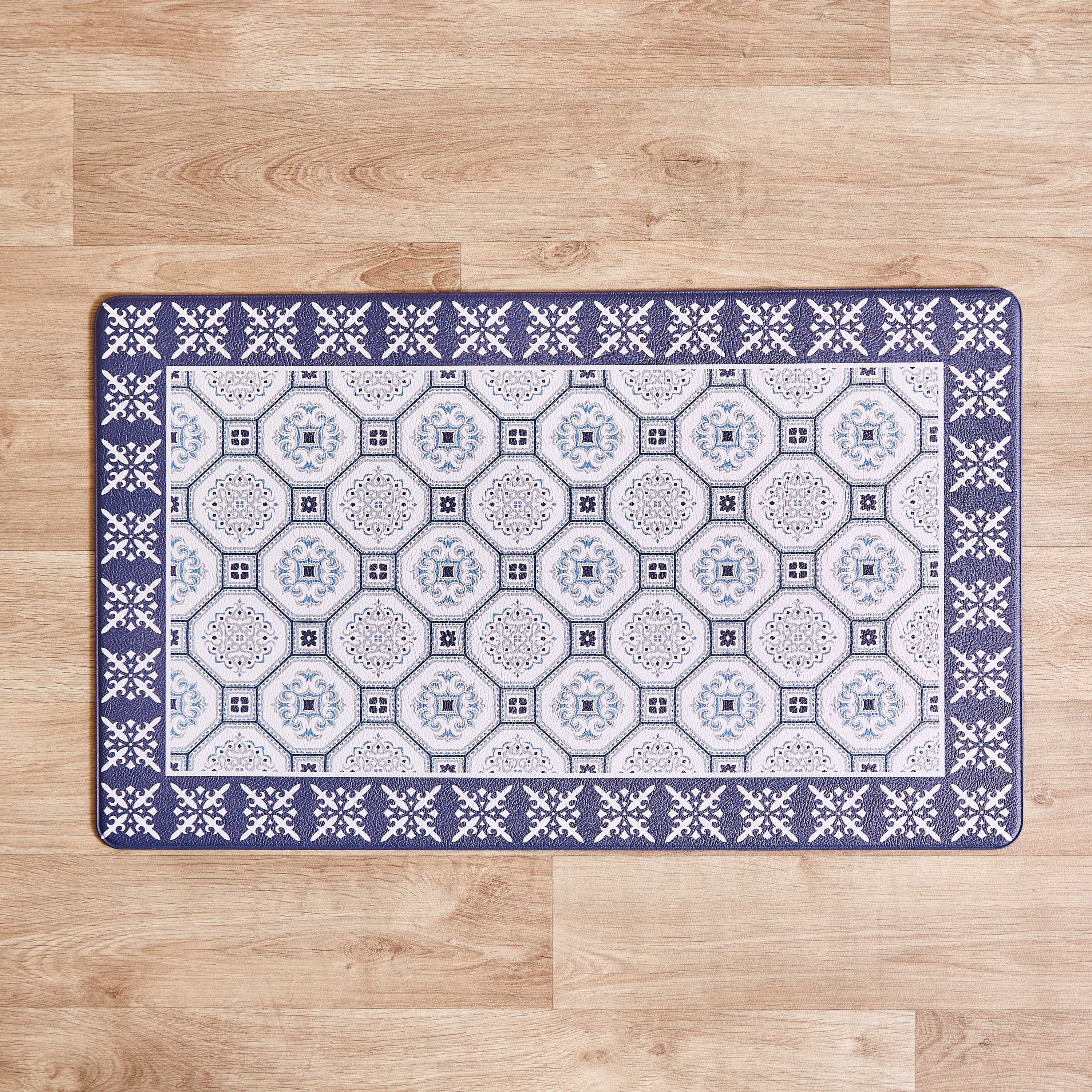سجادة مقاومة للتعب بي في سي بطبعات من ريزا- 45x75 سم-hbxhomeware-hbxlivingroom-image-1