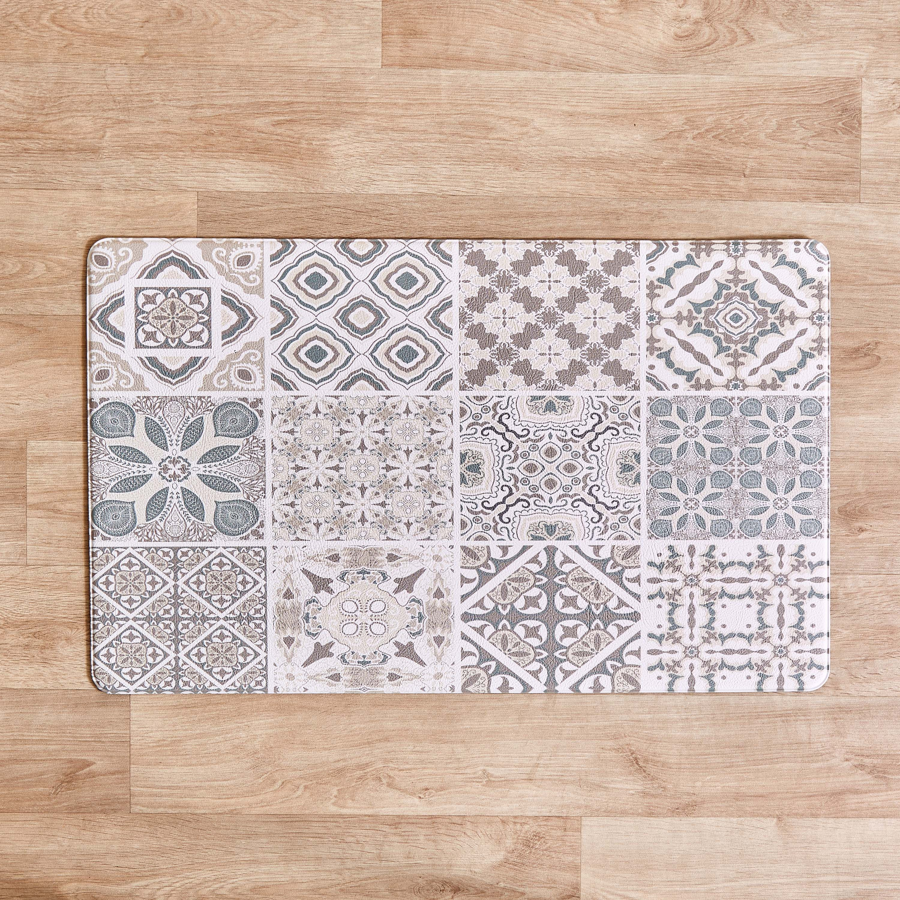 سجادة مقاومة للتعب بي في سي بطبعات من آرا - 45x75 سم-hbxhomeware-hbxlivingroom-image-1