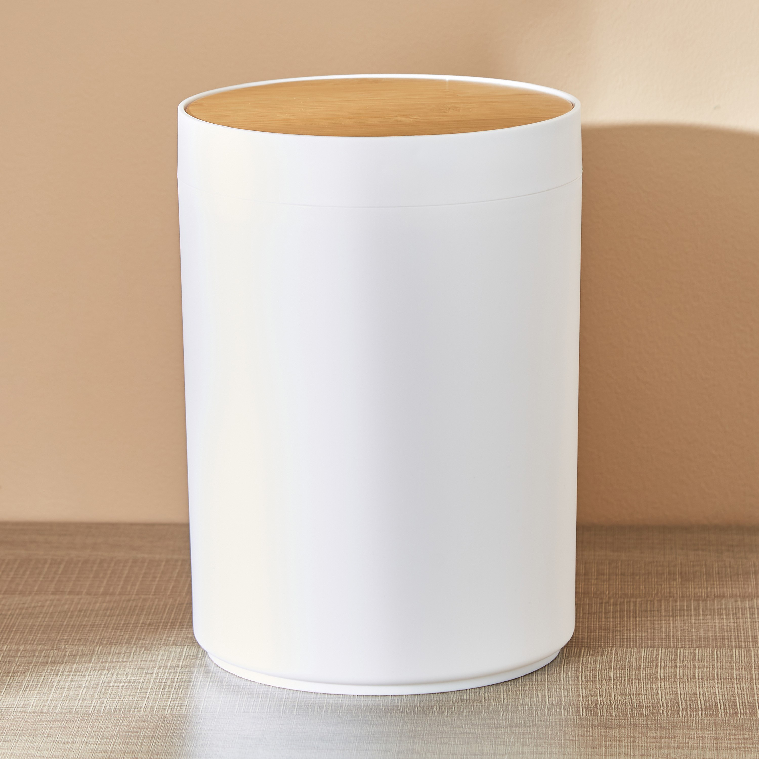 سلة نفايات بغطاء متأرجح من هيوجو - 17.5x25 سم-PROMO_HB_AE_B1G1_250925-image-1