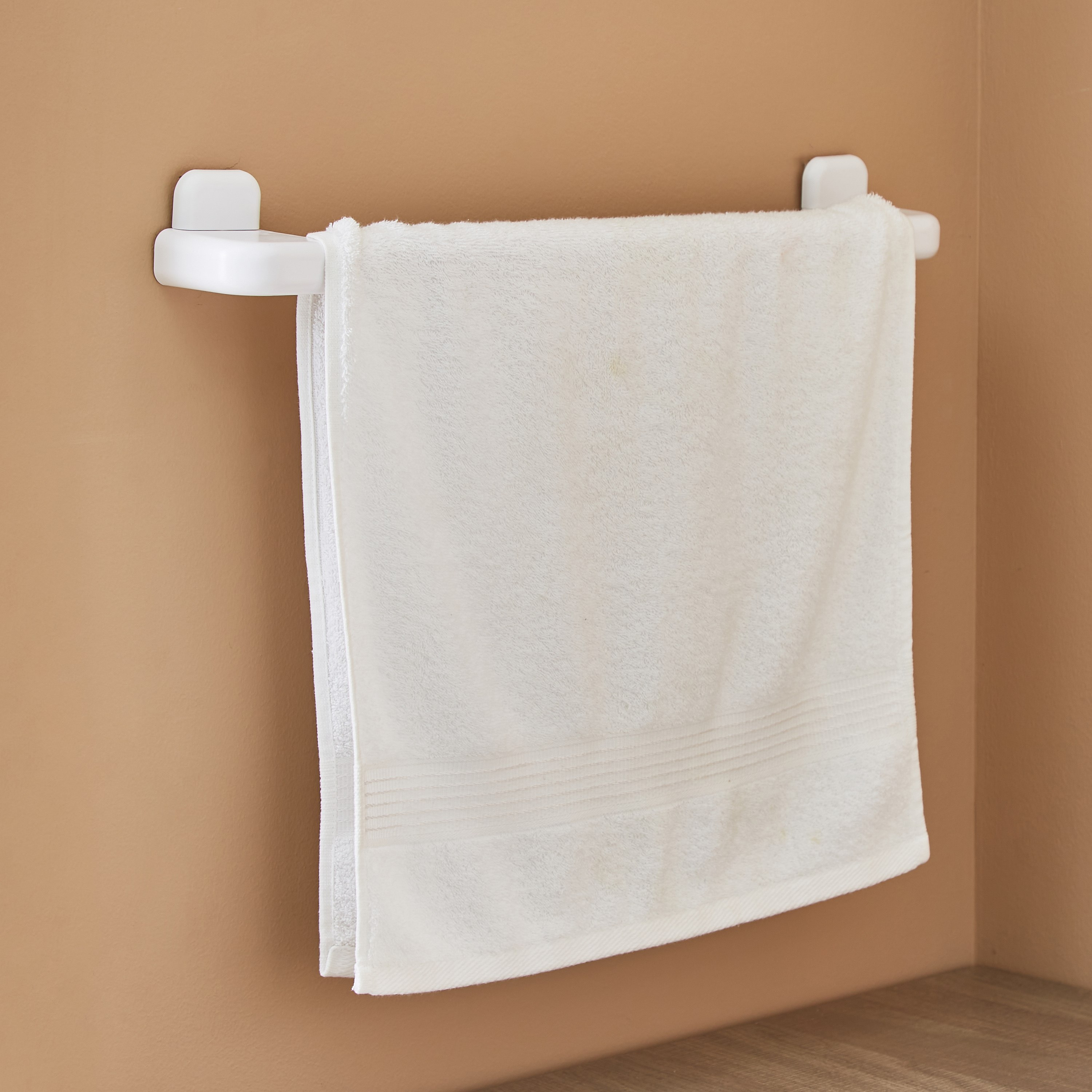 Hugo Towel Bar - 60x8x6.5 cm-hbxbathroom-bathroomstorage-towelholdersandstands-image-1