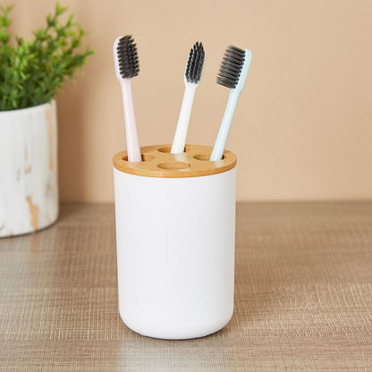 Hugo Toothbrush Holder - 7.2x10.5 cms