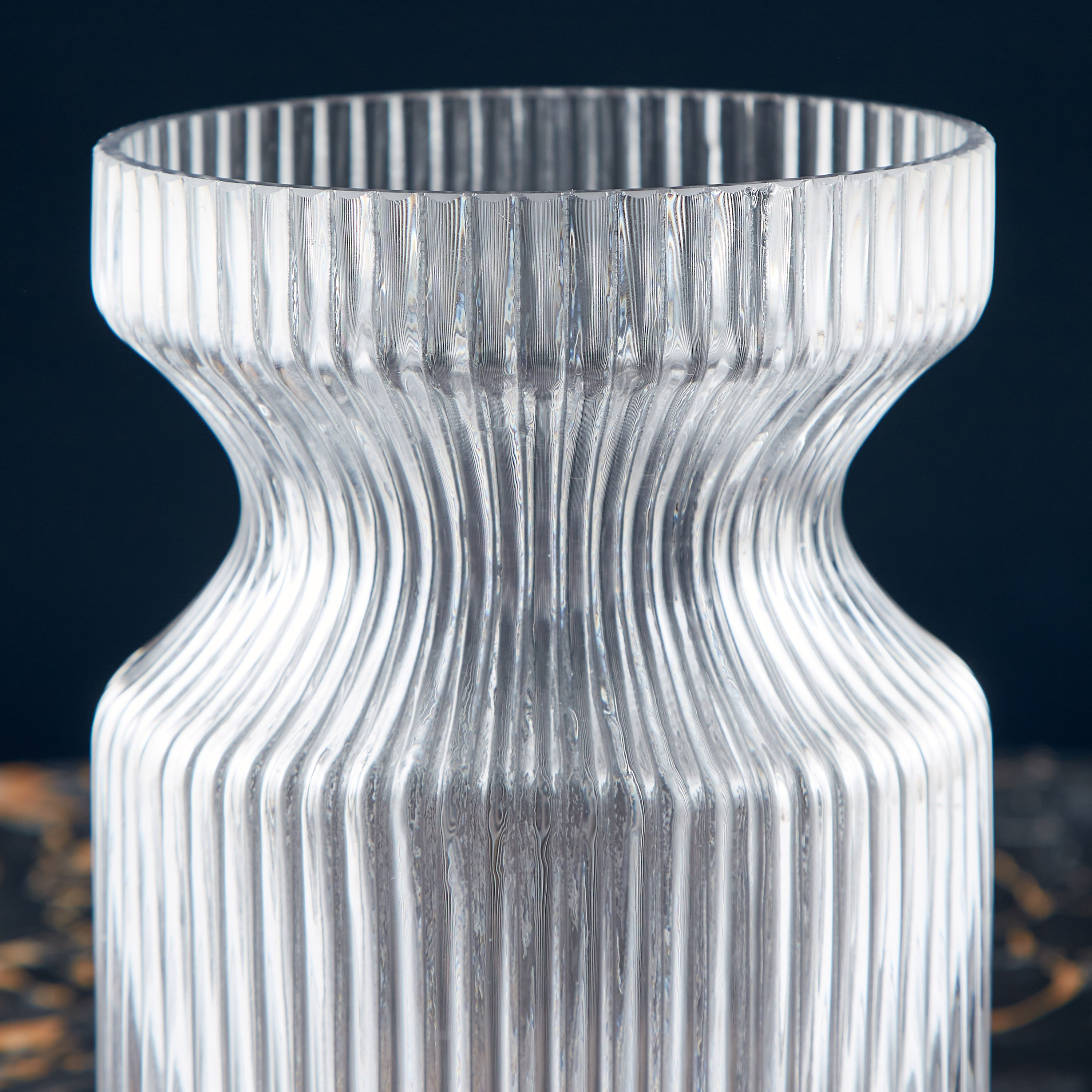 مزهرية زجاج مضلعة من أتلانتا - 12x18 سم-hbxbedroom-decorandaccessories-vases-image-3