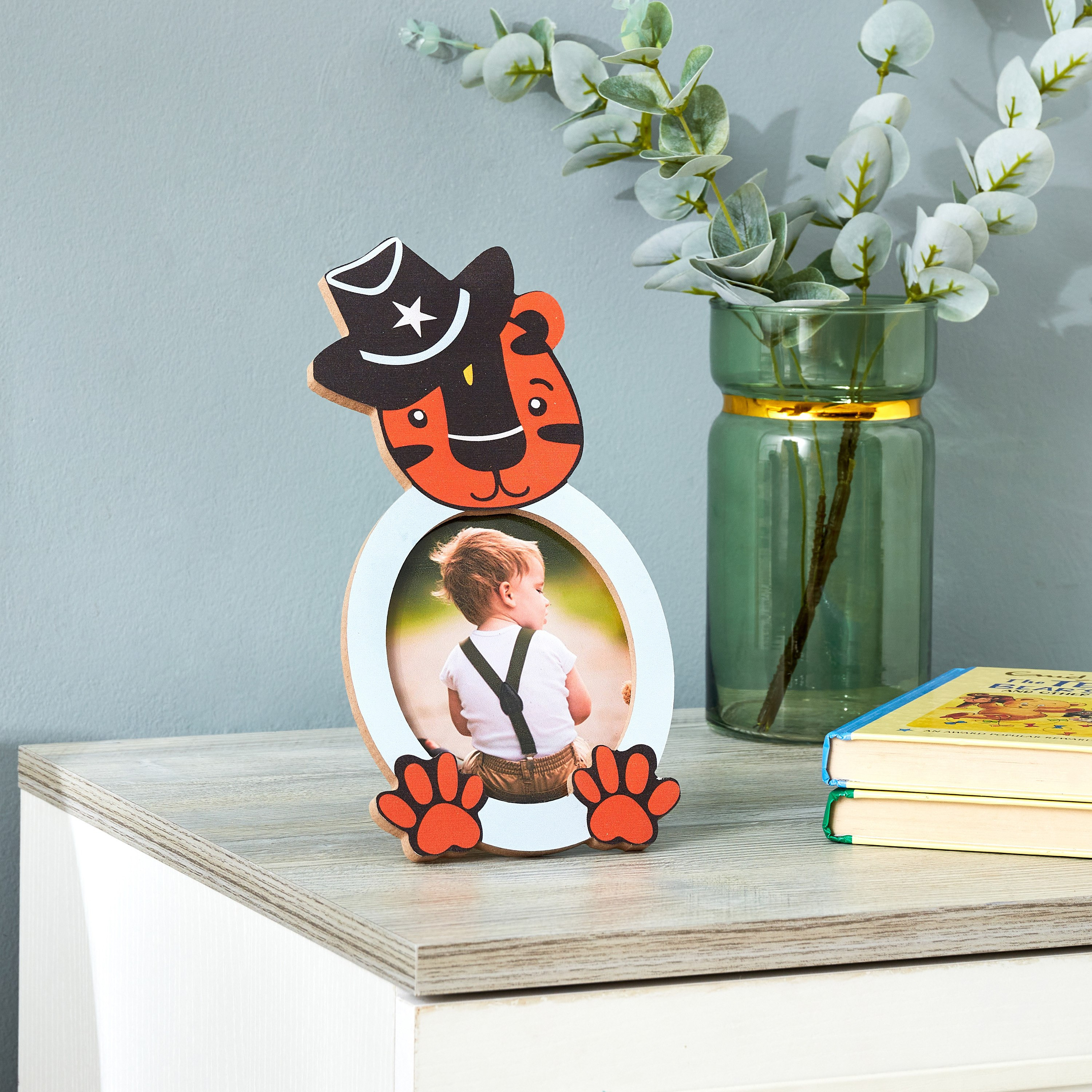 Fio Tiger Shaped Photo Frame - 13x18x1.5 cm-hbxbedroom-decorandaccessories-photoframes-image-1