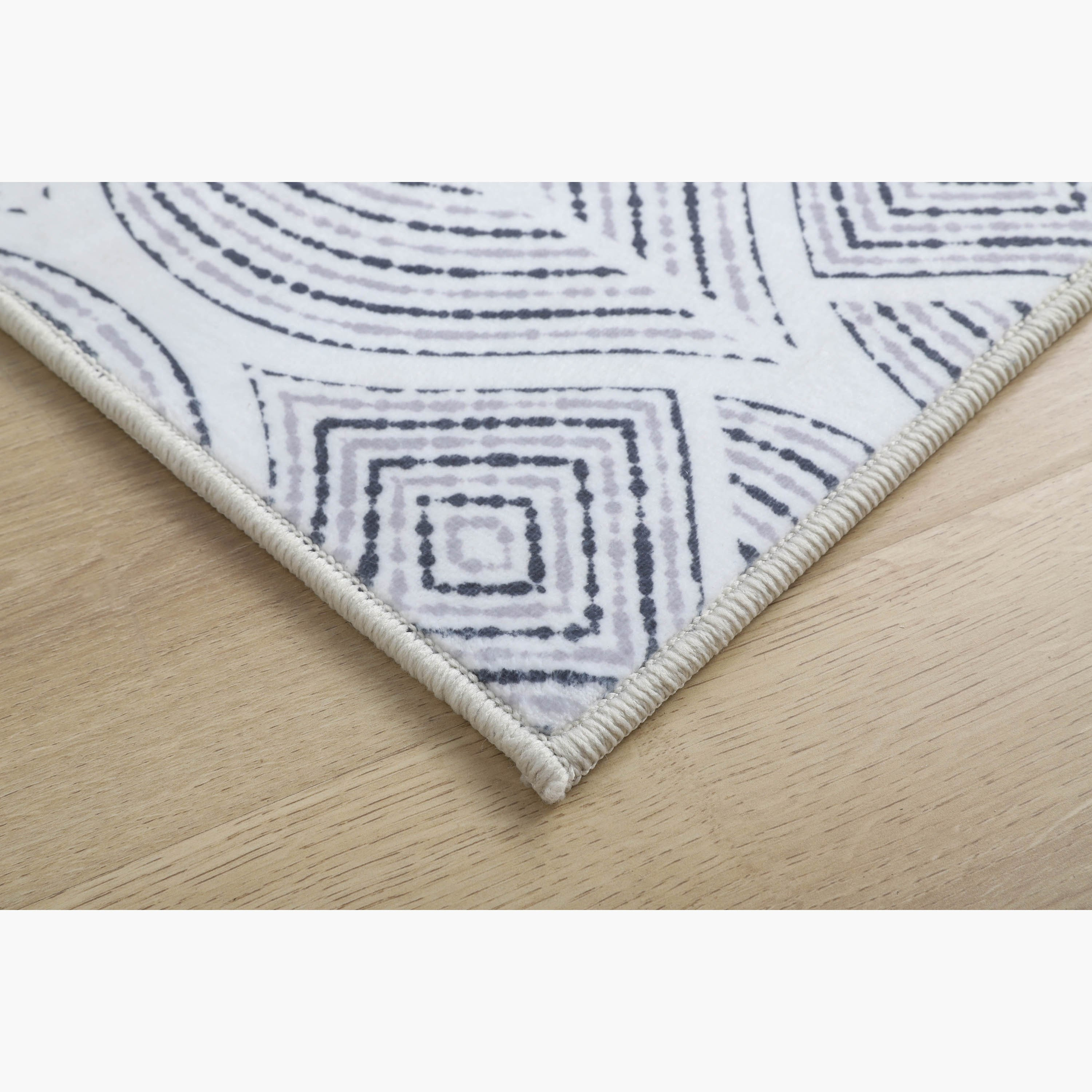 سجادة فلانيل بطبعات من أونتاريو إيما - 110x160 سم-hbxdecorandfurnishings-floorcoverings-rugs-image-4
