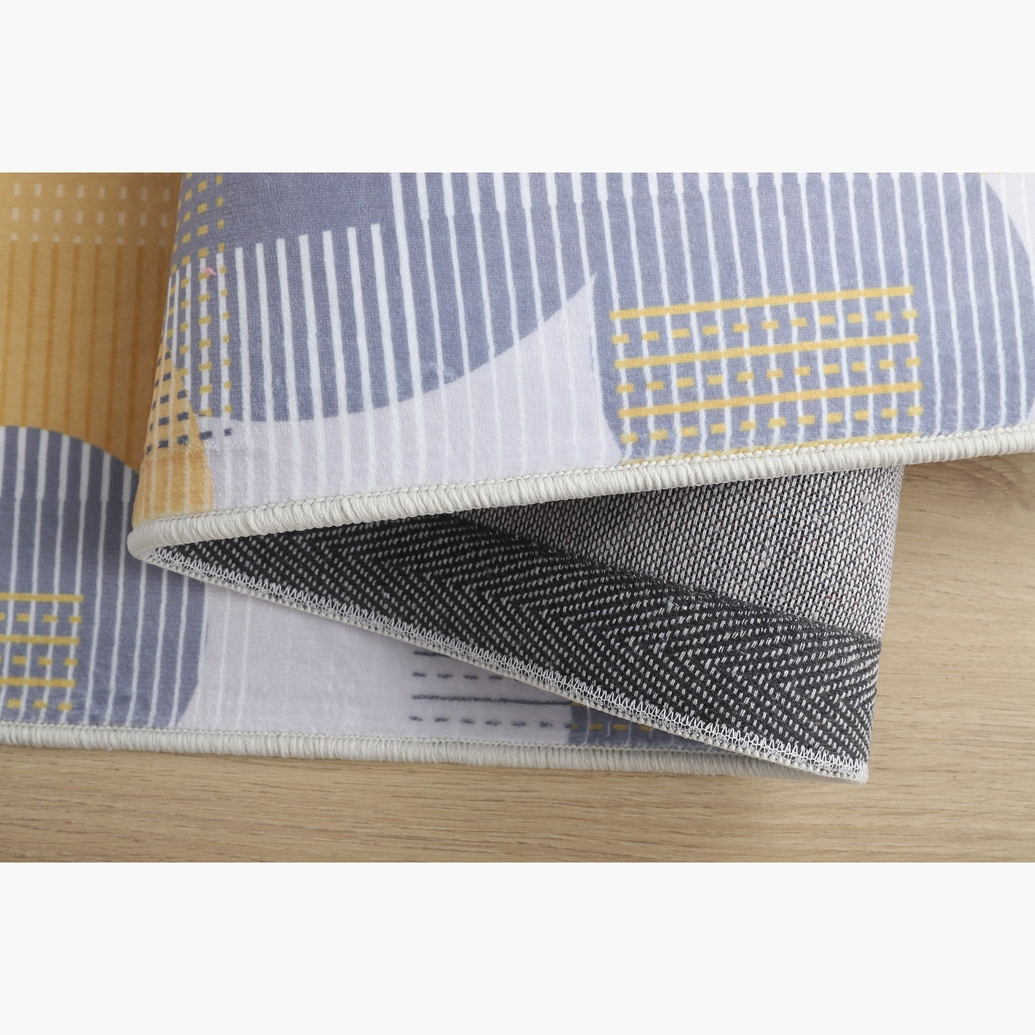Wells Charlotte Printed Flannel Rug -110x160 cm-hbxdecorandfurnishings-floorcoverings-rugs-image-4