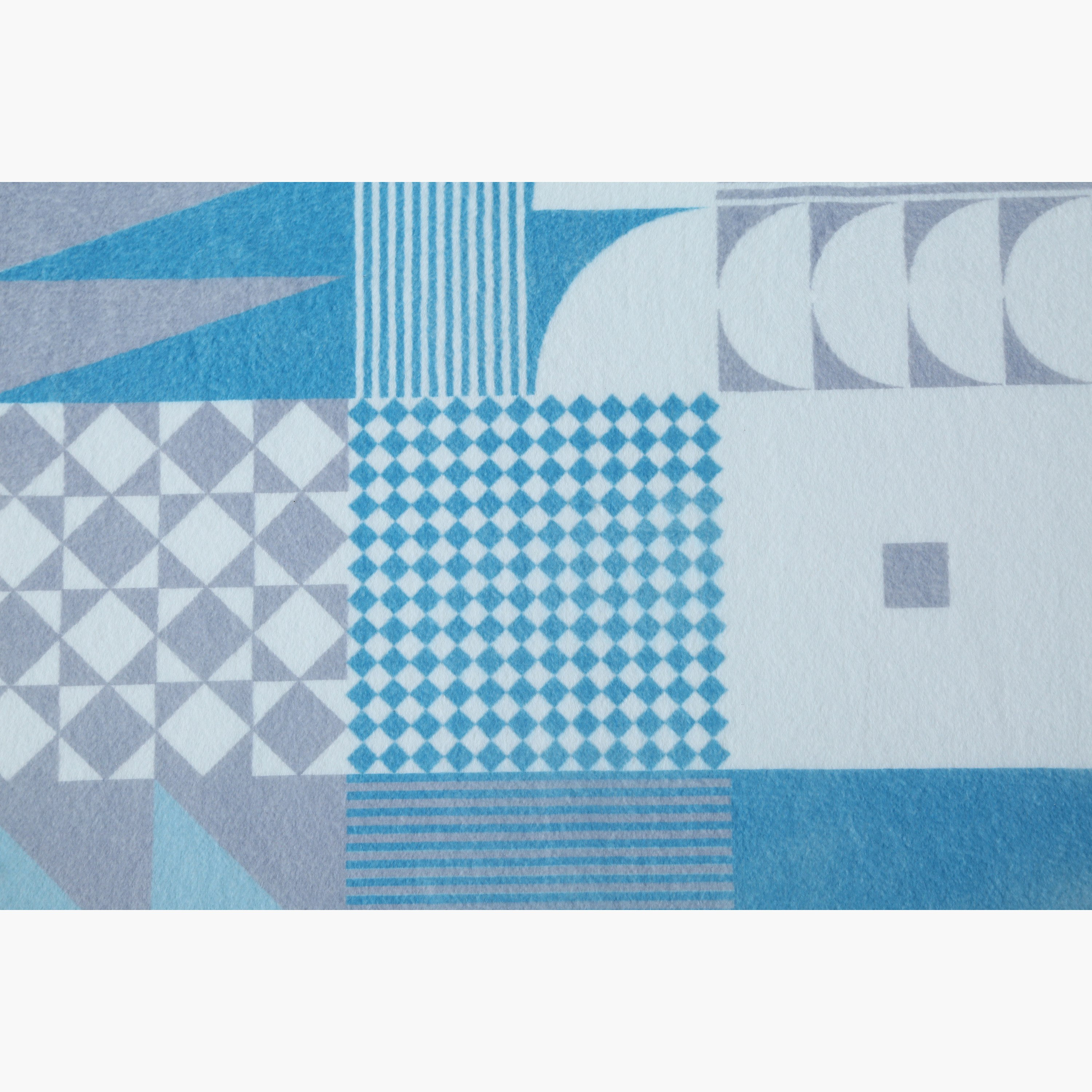 Milan Sophia Printed Plush Fur Rug - 160x230 cm-hbxdecorandfurnishings-floorcoverings-rugs-image-3