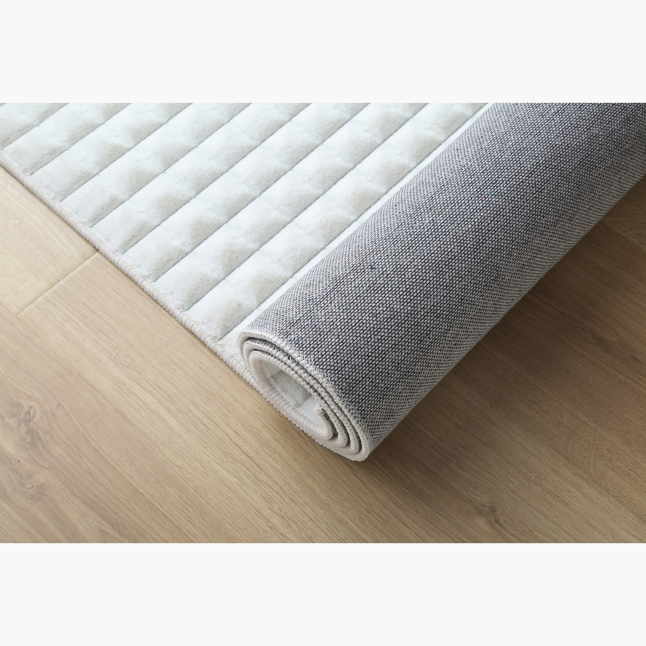 سجادة فرو أرنب بتصميم مكعبات محفورة - 60x150 سم-hbxdecorandfurnishings-floorcoverings-rugs-image-5