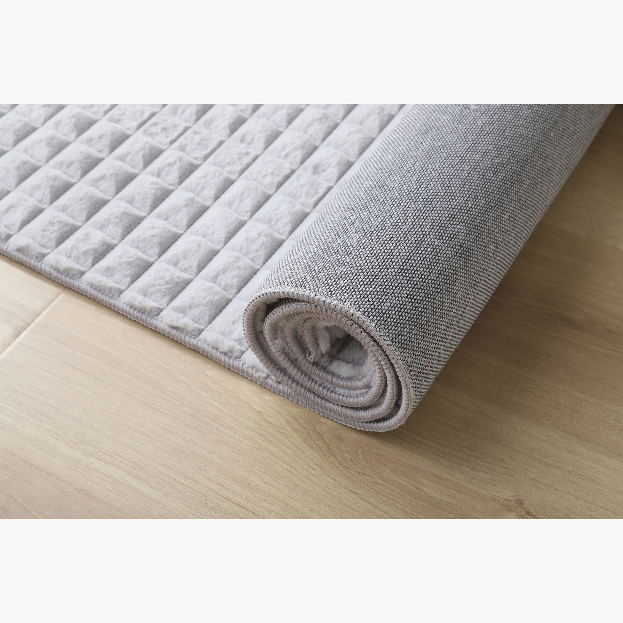 سجادة فرو أرنب بتصميم مكعبات محفورة - 60x150 سم-hbxdecorandfurnishings-floorcoverings-rugs-image-5