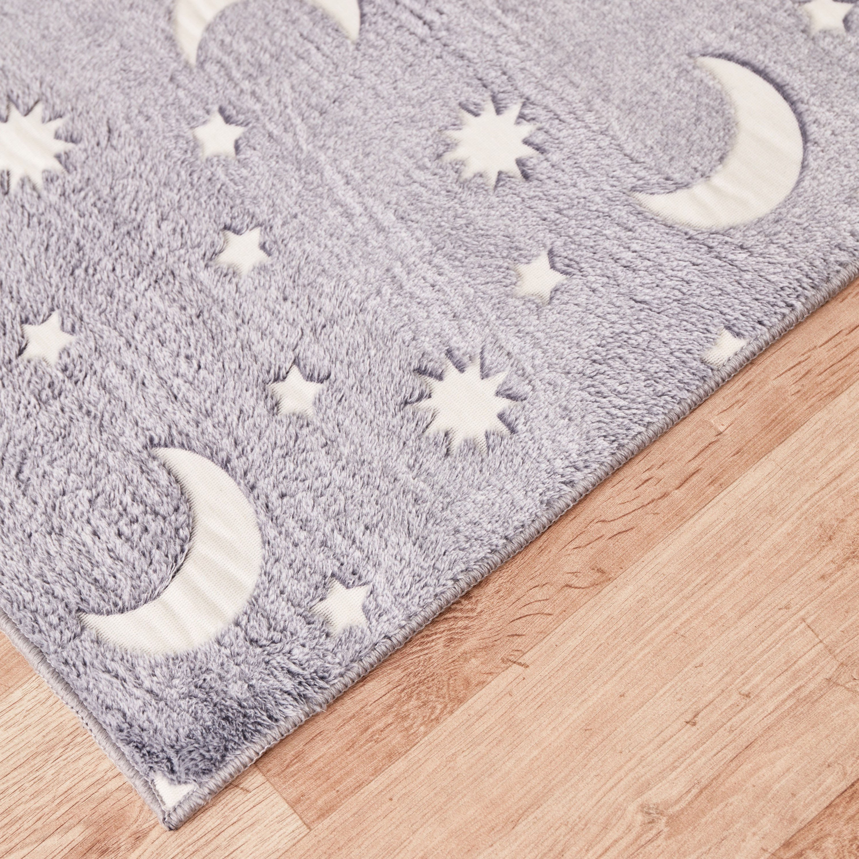سجادة بتصميم قمر ونجوم تتوهج في الظلام من بن - 60x120 سم-hbxdecorandfurnishings-floorcoverings-rugs-image-4