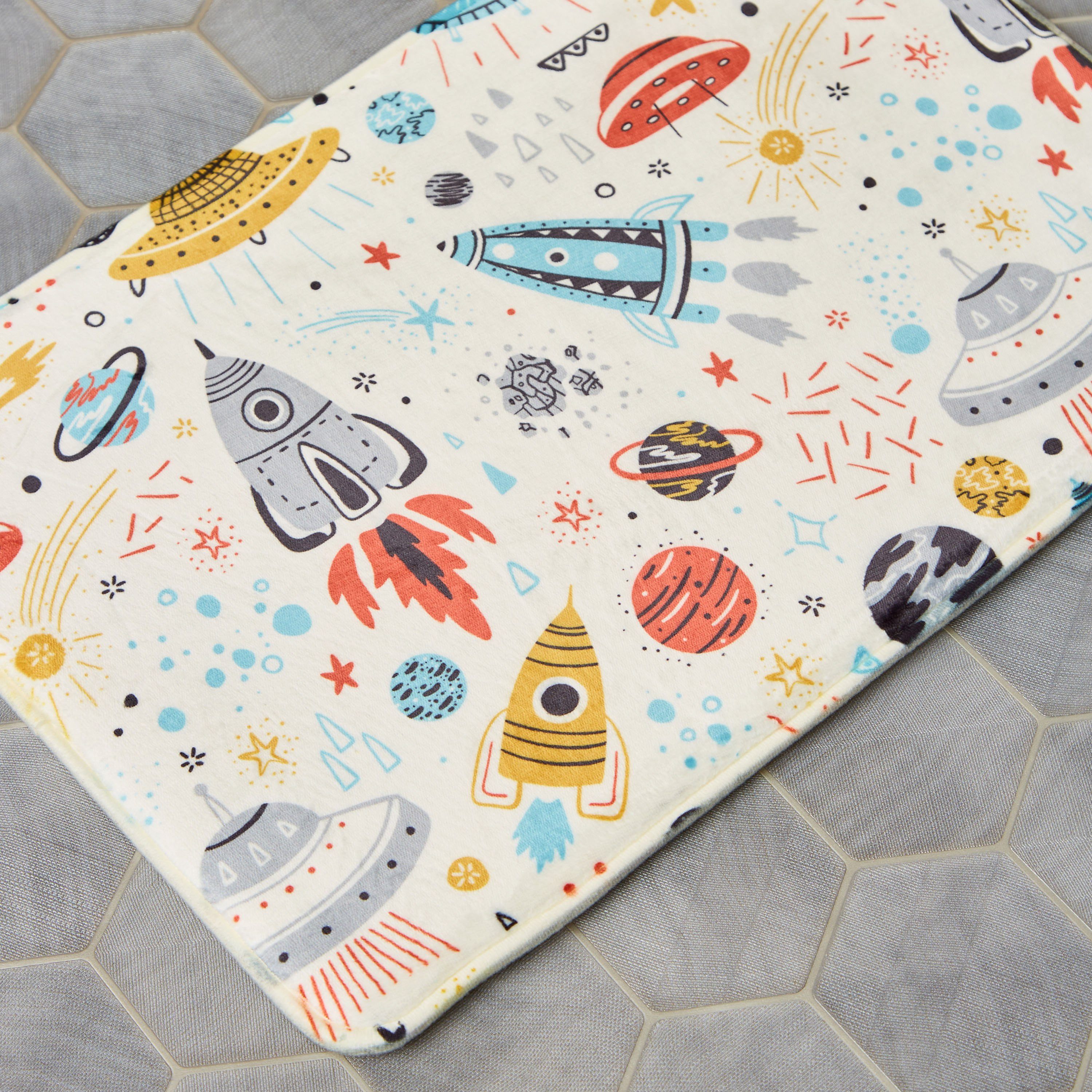 سجادة حمام إسفنج حساس للضغط بتصميم الأبراج من جيون - 40x60 سم-hbxhomeware-kidsessentials-kidsbathmatsandtubmats-image-2
