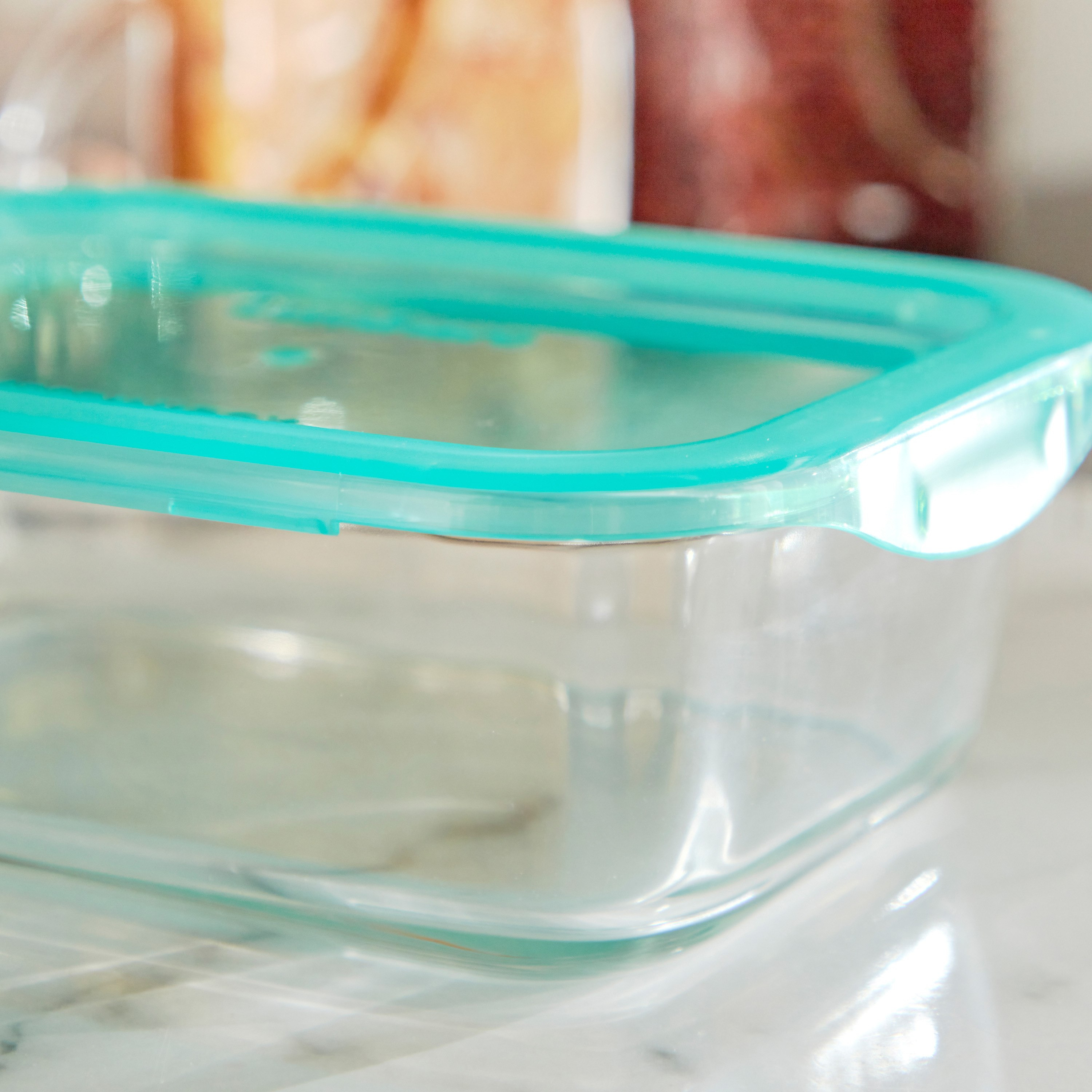 Luminarc Rectangular Flat Keep and Box Food Container - 820 ml-hbxhomeware-hbxkitchen-image-5