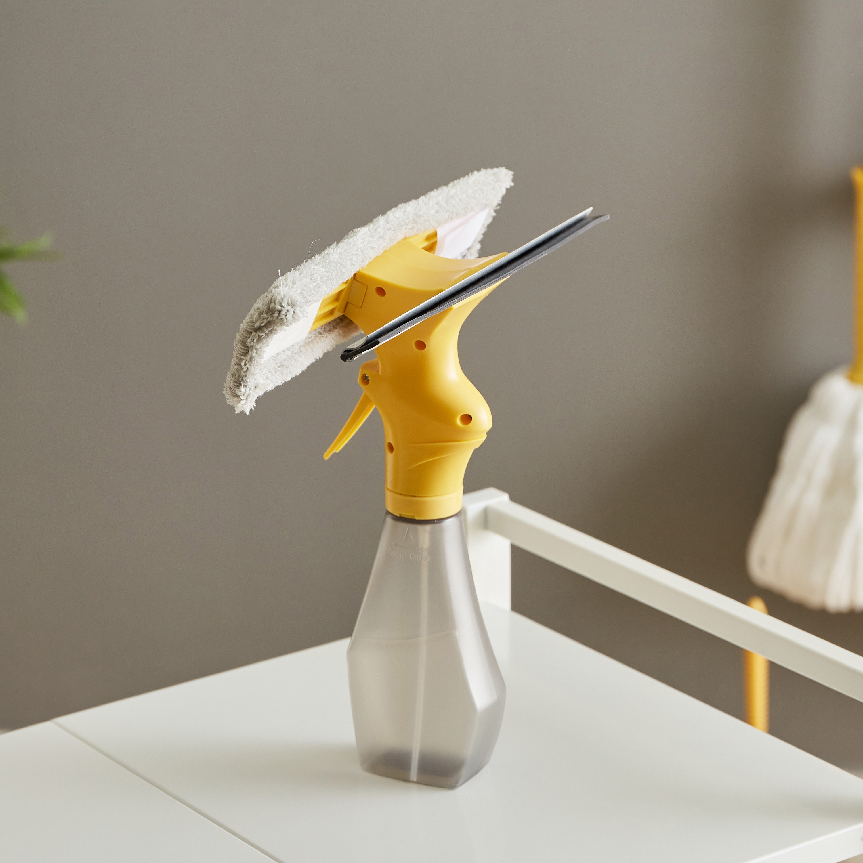 بخاخ منظف مع ممسحة من ألينا-hbxbathroom-laundry-cleaningaccessories-image-2