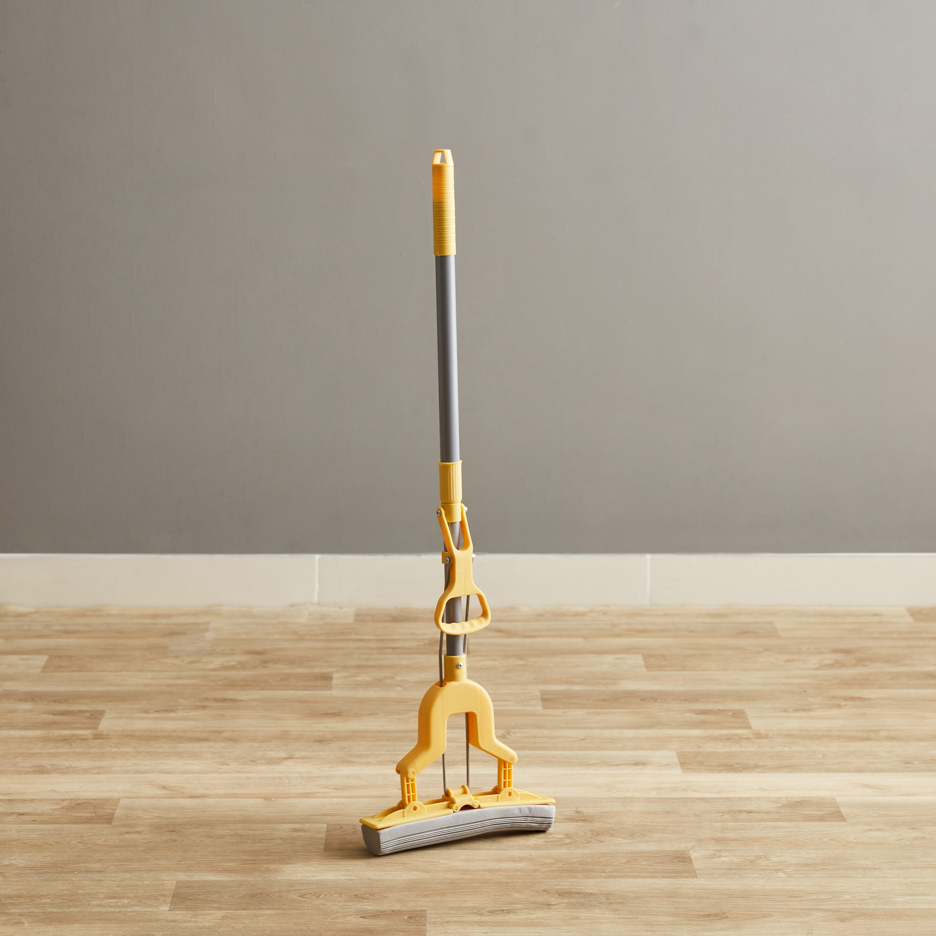 Alina Butterfly Mop with One Refill - 120x27 cm-hbxbathroom-laundry-cleaningaccessories-image-2