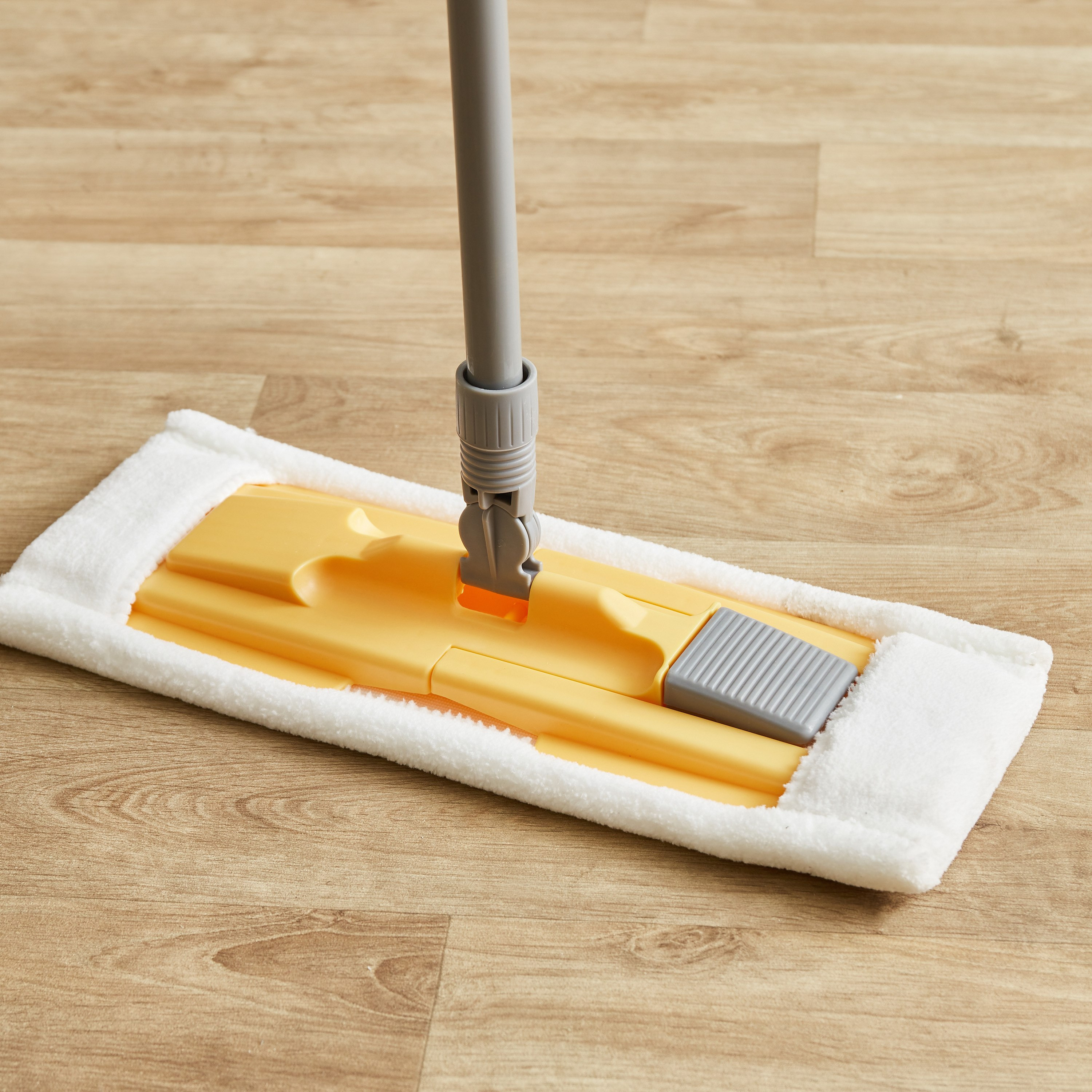 ممسحة ألياف دقيقة مسطحة بمقبض معدني من ألينا - 136 سم-hbxbathroom-laundry-cleaningaccessories-image-6