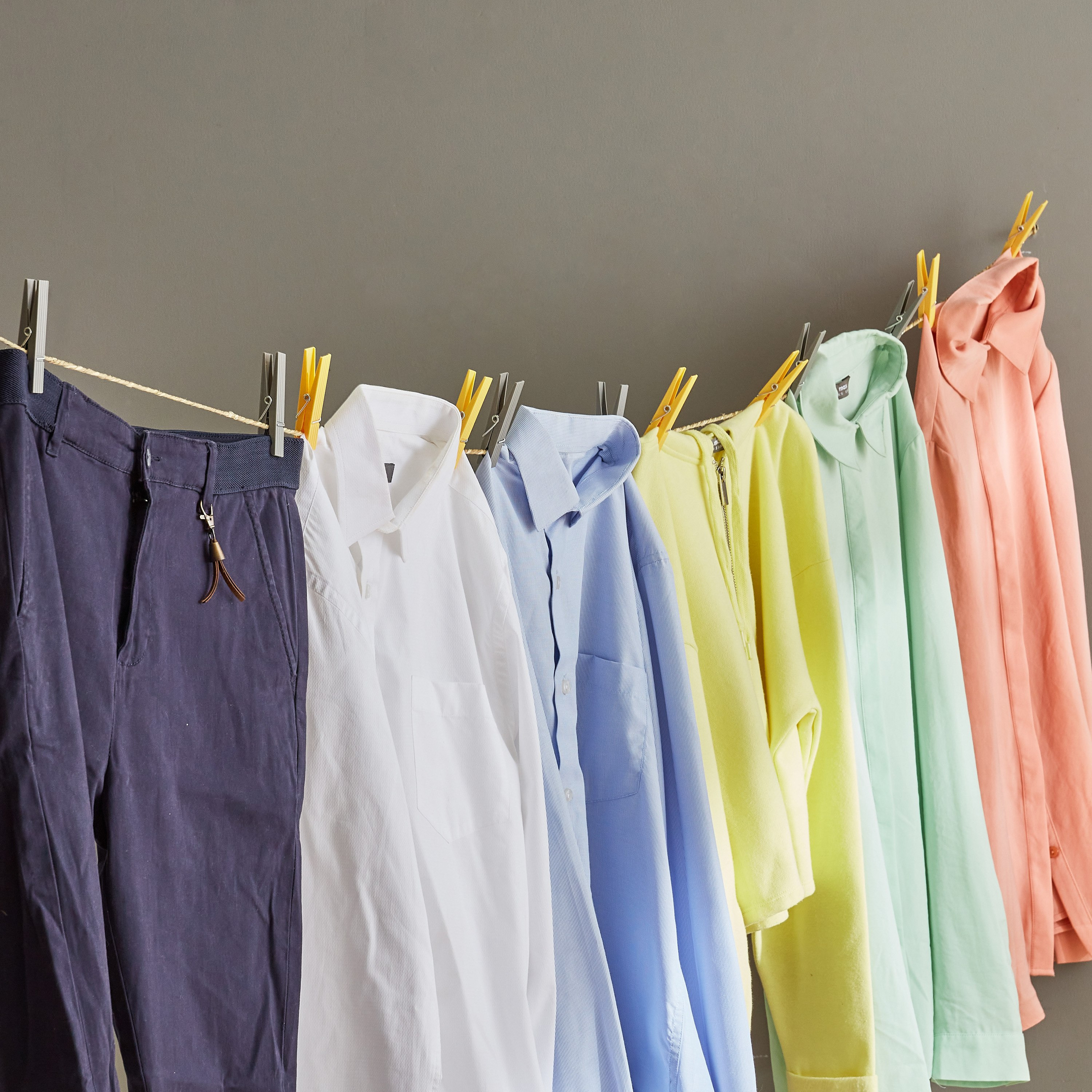 مشبك ملابس إلينا - طقم من 24 قطعة-hbxhomeware-bathandlaundry-clothesdryingracks-image-4