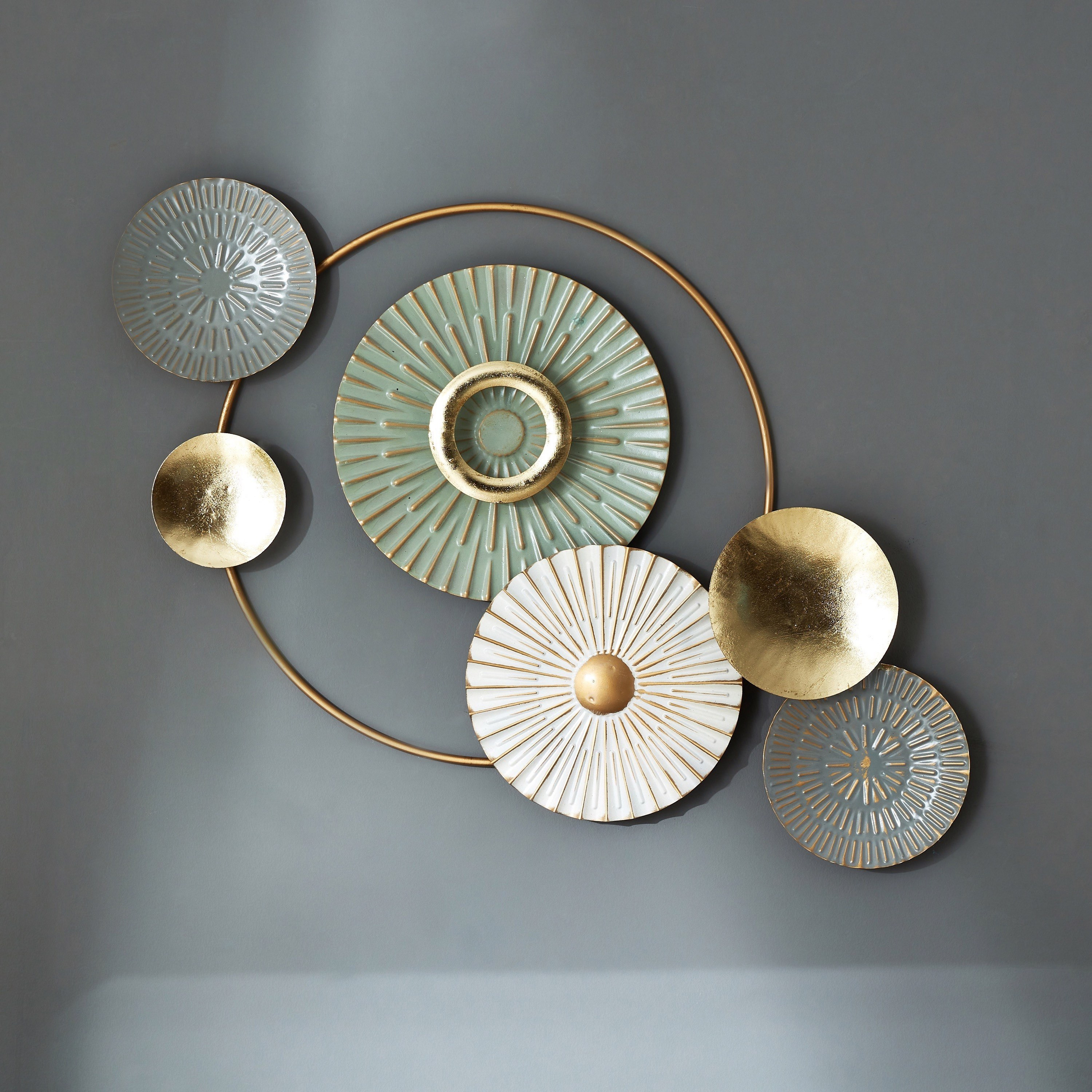 Walton Metal Circular Wall Art - 91x5x50 cm-hbxlivingroom-walldecor-wallart-image-1