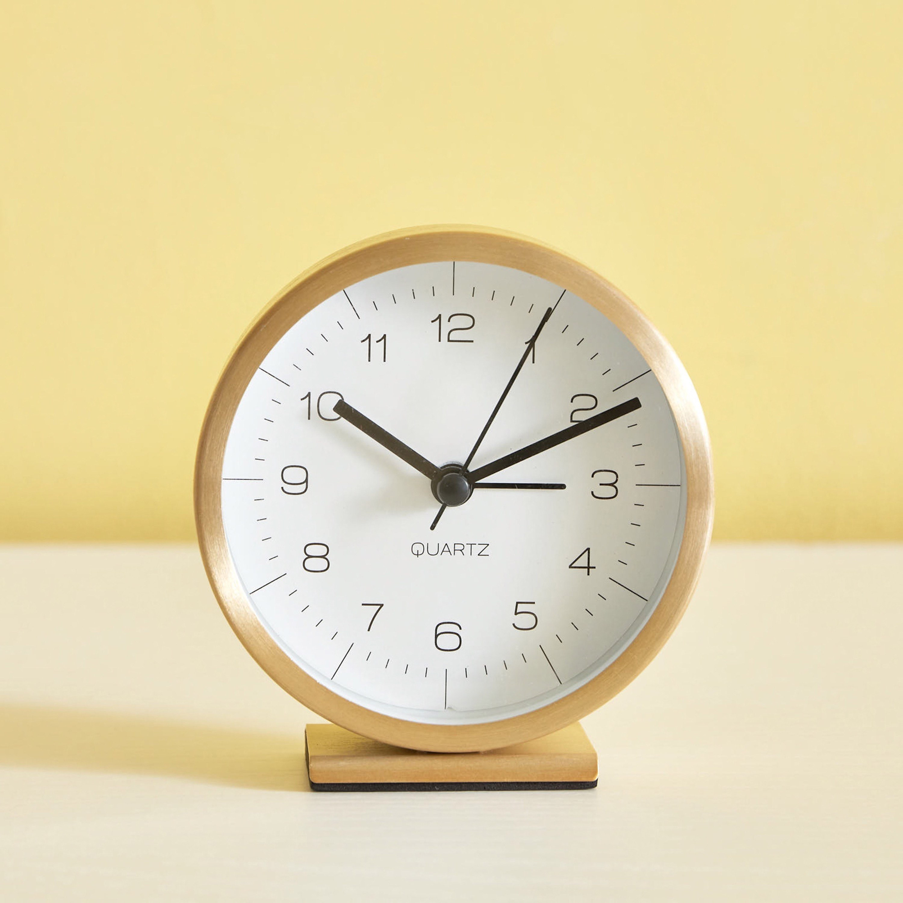 ساعة منبه طاولة معدن من إيما - 9.1x3.9x9.7 سم-hbxdiningroom-decorandaccessories-clocks-image-1