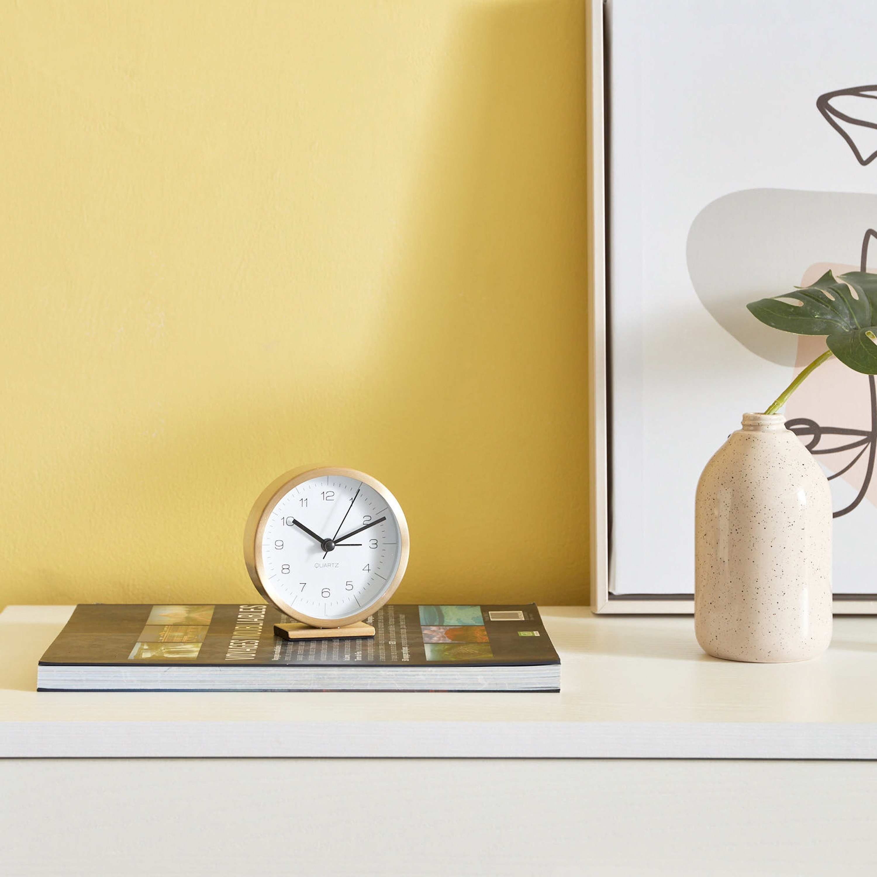 ساعة منبه طاولة معدن من إيما - 9.1x3.9x9.7 سم-hbxdiningroom-decorandaccessories-clocks-image-5