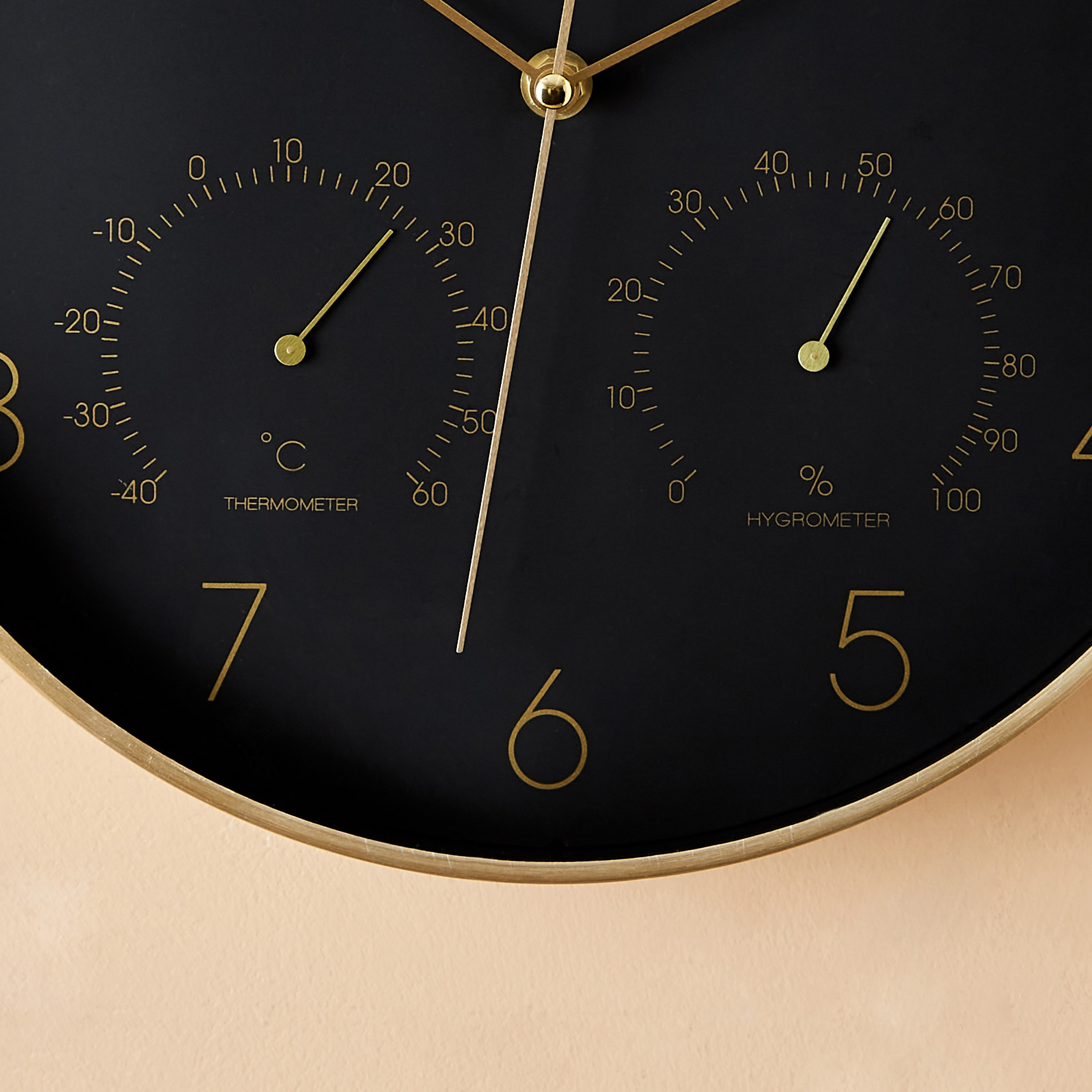 ساعة حائط من الألومنيوم بمقياس رطوبة ومقياس حرارة من إيما - 31x4.2 سم-hbxdiningroom-decorandaccessories-clocks-image-4
