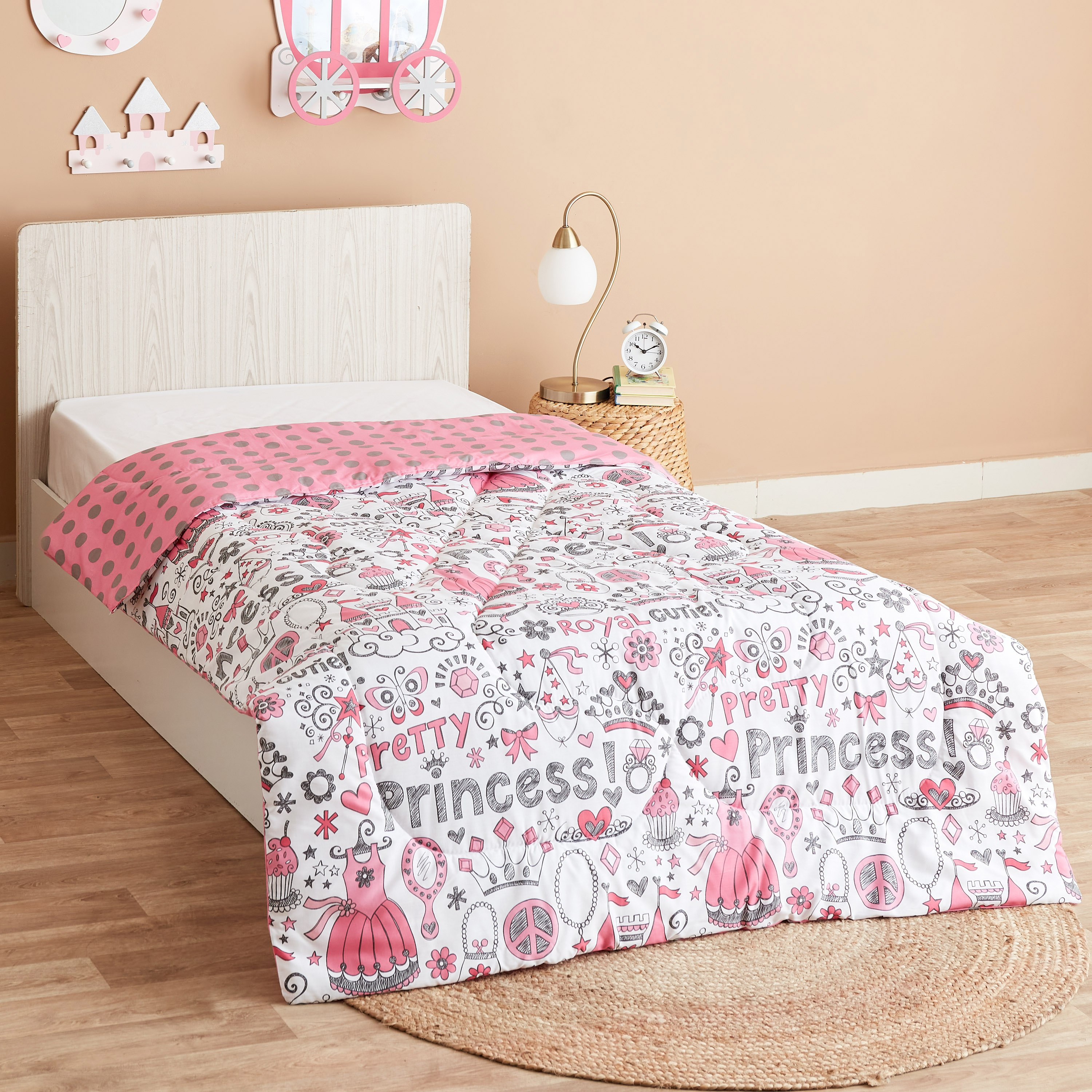 Candice Pretty Girl Reversible Single Comforter - 135x220 cm-hbxhomeware-hbxkidsandyouth-image-1