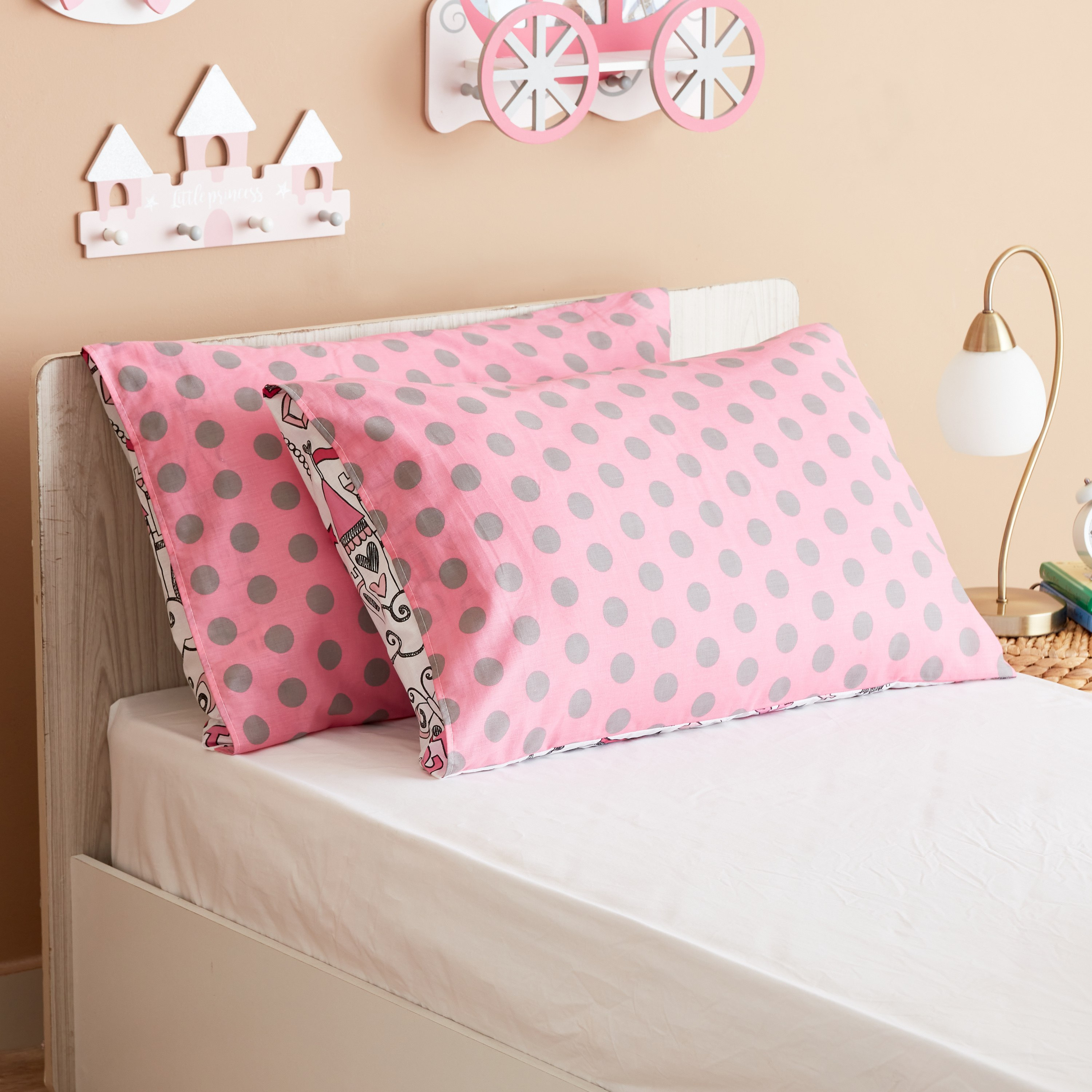 طقم غطاء وسادة قطعتين يستخدم على الوجهين للبنات من كانديس - 50x75 سم-hbxhomeware-hbxkidsandyouth-image-1