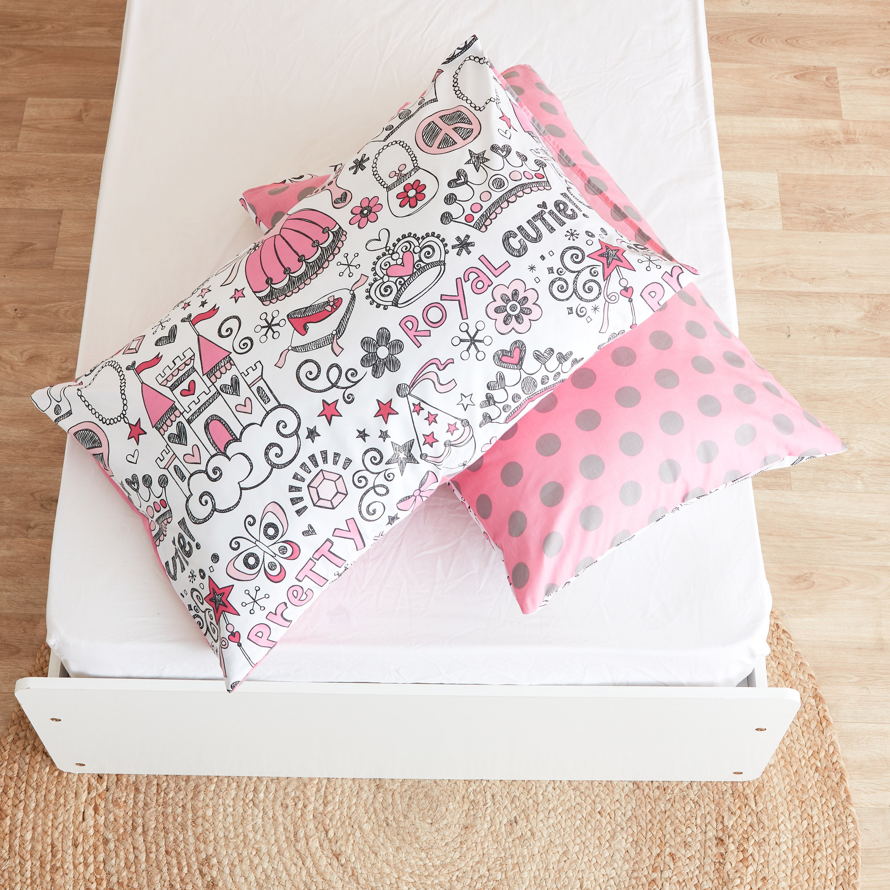 طقم غطاء وسادة قطعتين يستخدم على الوجهين للبنات من كانديس - 50x75 سم-hbxhomeware-hbxkidsandyouth-image-4