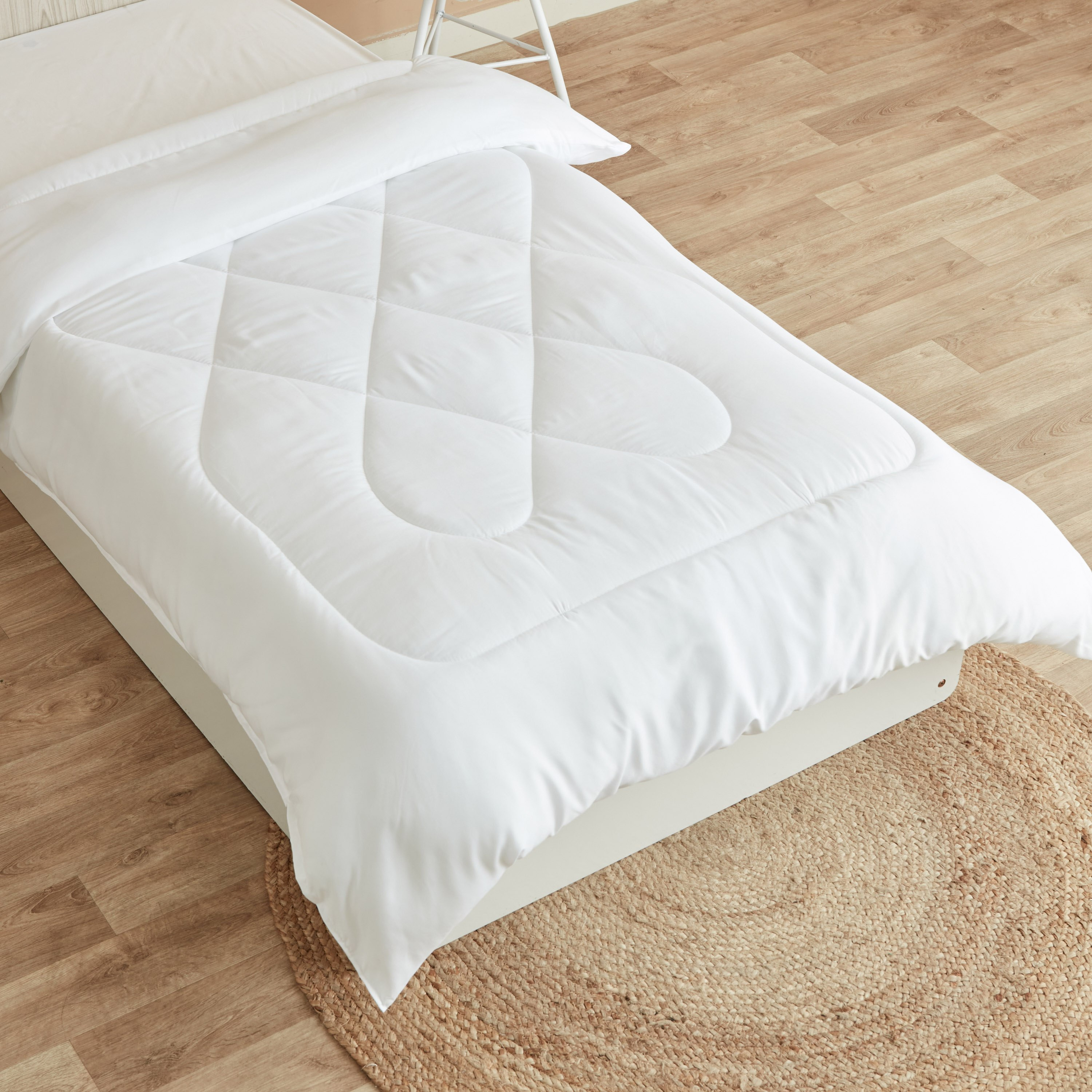 Nova Microfiber Single Duvet Inner- 135x200cm-hbxdecorandfurnishings-bedding-duvetsandpillows-image-3