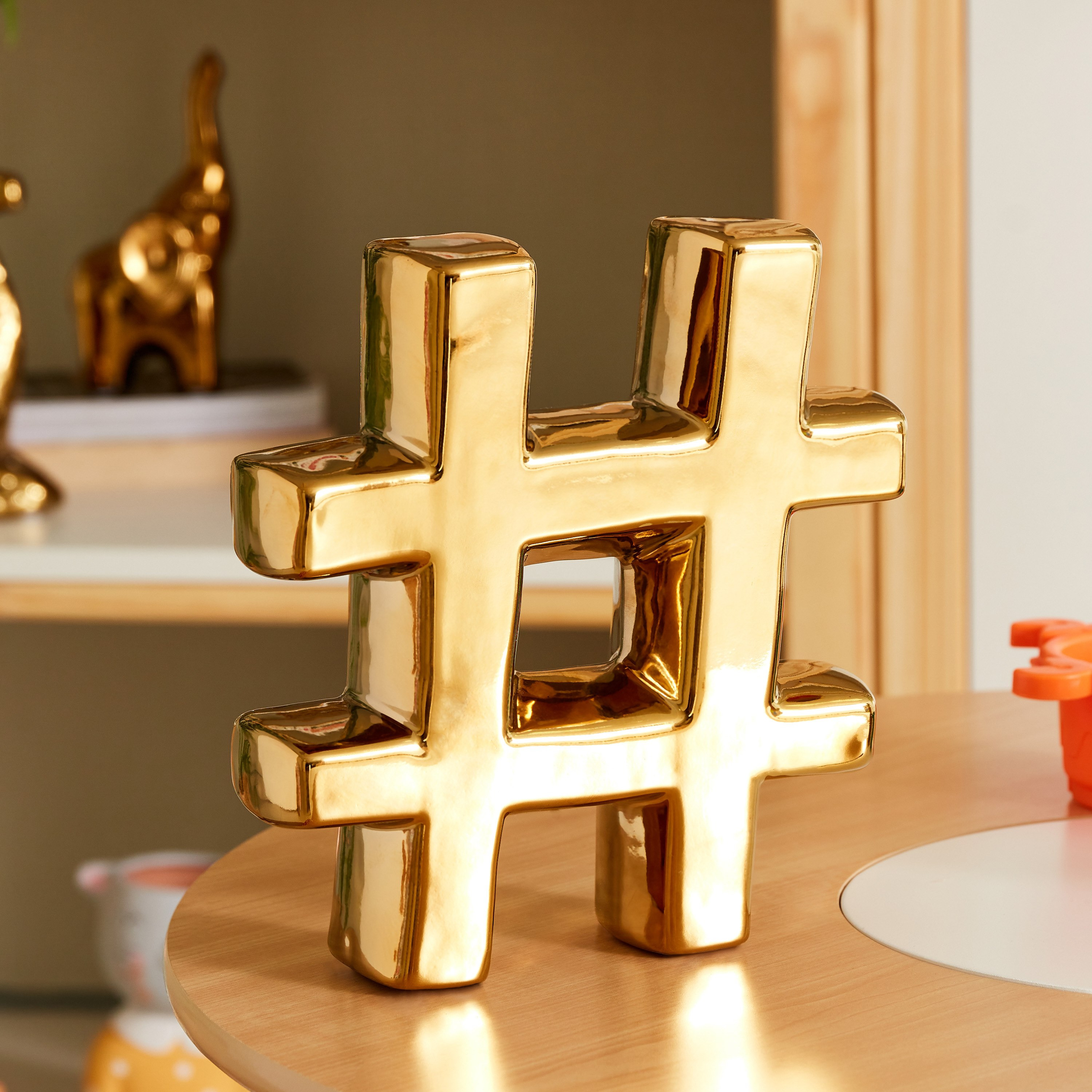 قطعة ديكور هاشتاج سيراميك من ألوها - 20x6x20 سم-hbxhomeware-hbxkidsandyouth-image-1