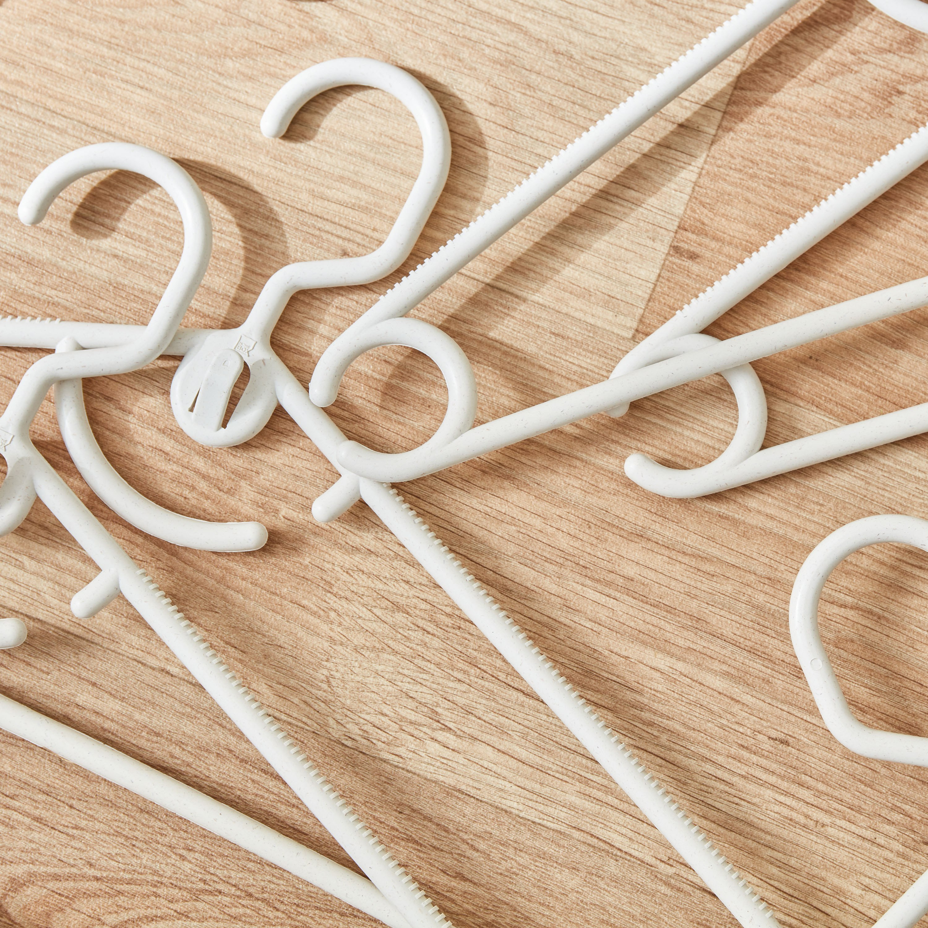 Sustainability Clothes Hanger - Set of 24-hbxhomeware-bathandlaundry-clothesdryingracks-image-4