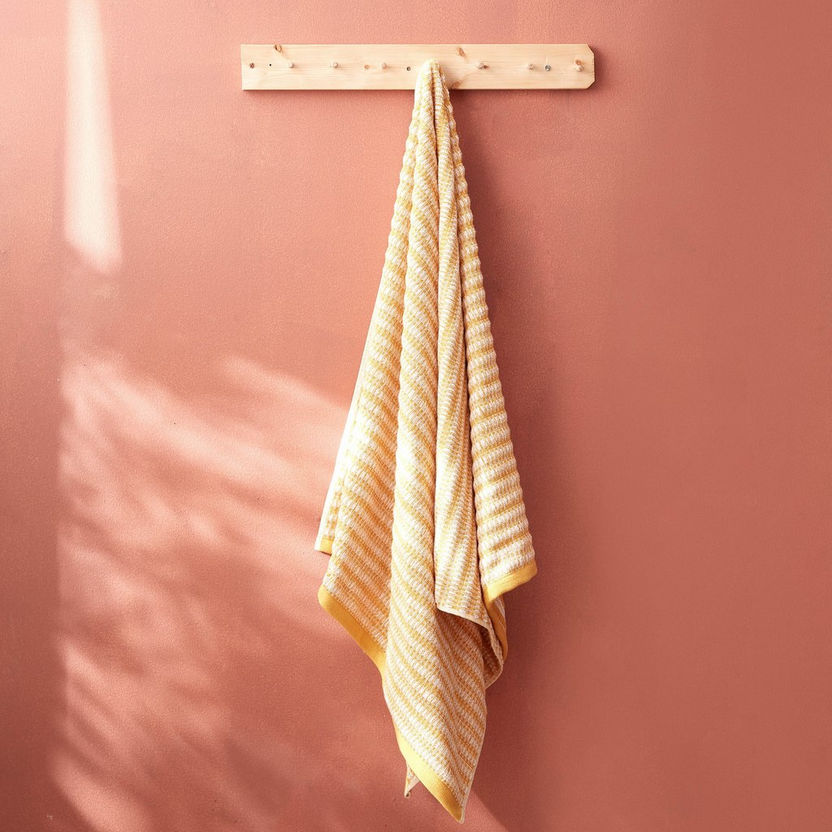 Claire Cotton Bath Towel - 70x140 cm-Bathroom Textiles-image-0