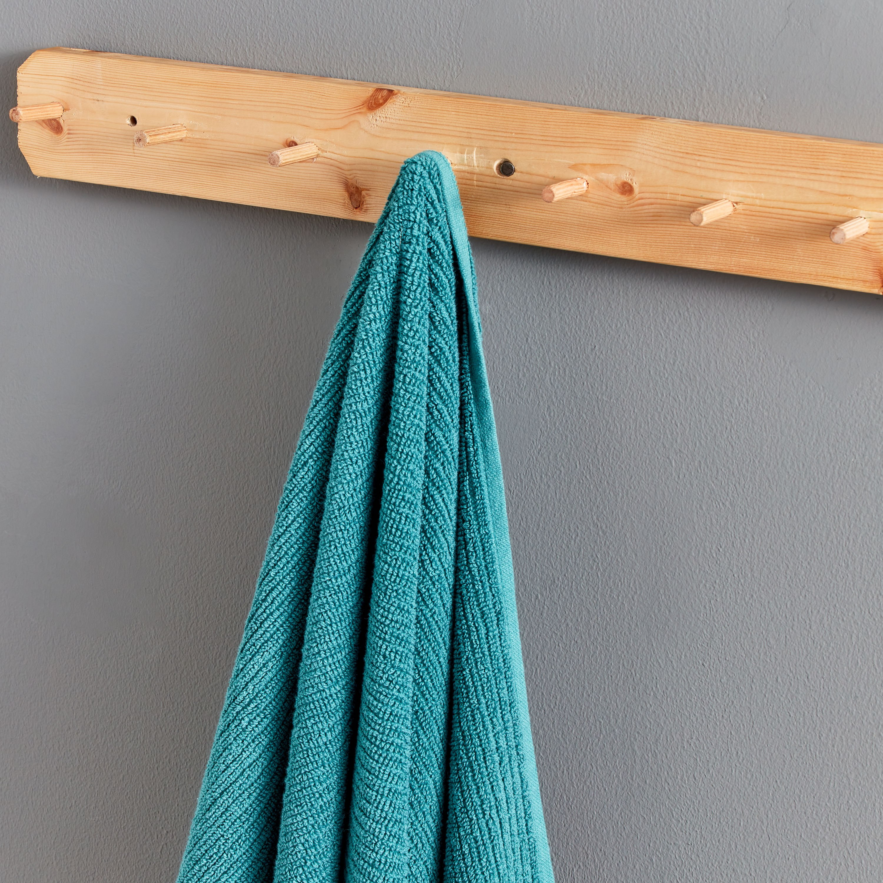 Mateo Ribbed Cotton Bath Towel - 68x136 cm-hbxbathroom-bathroomtextiles-image-3