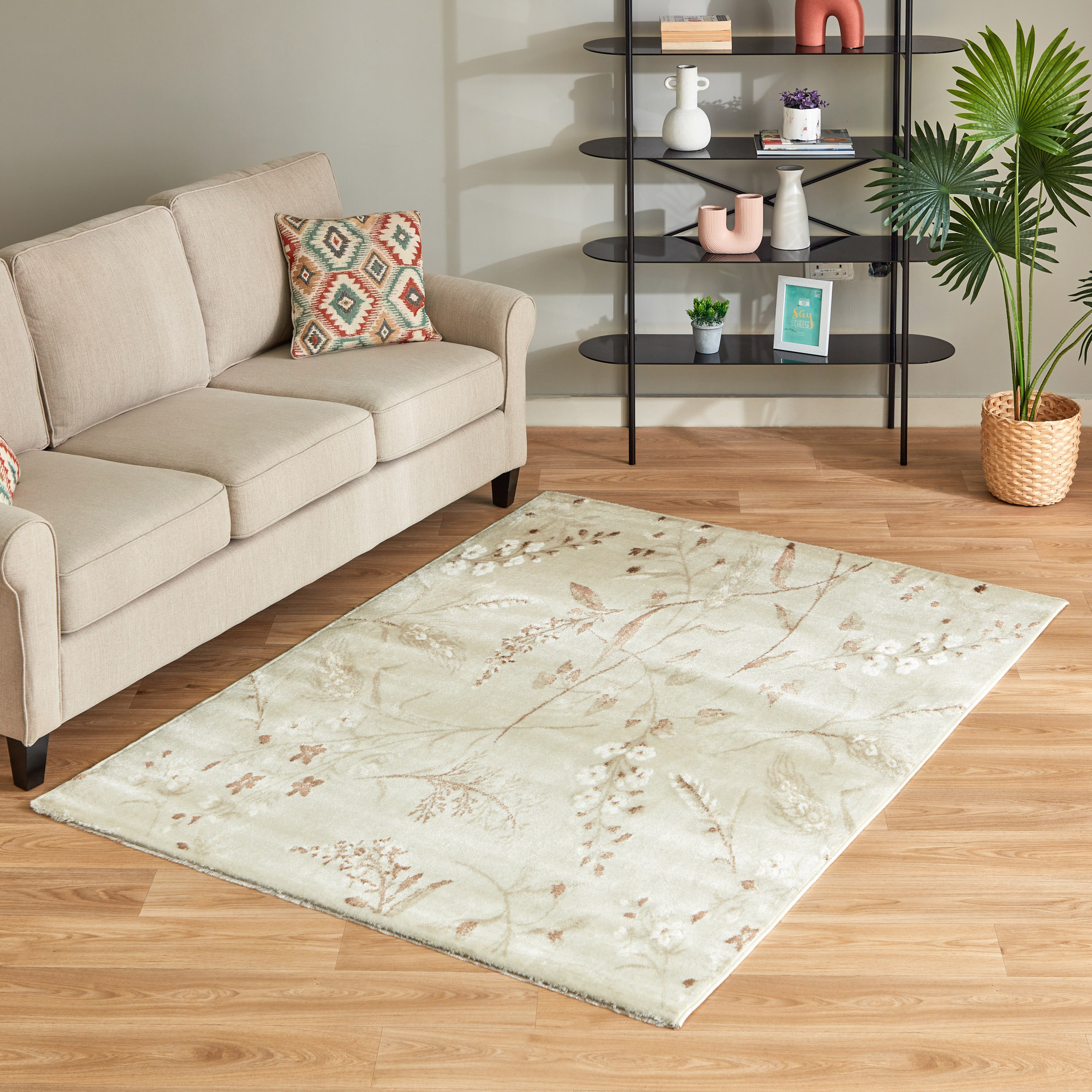 Mahreen Bloom Stain Resistant Polypropylene Rug - 150x200 cm-hbxdecorandfurnishings-floorcoverings-rugs-image-1