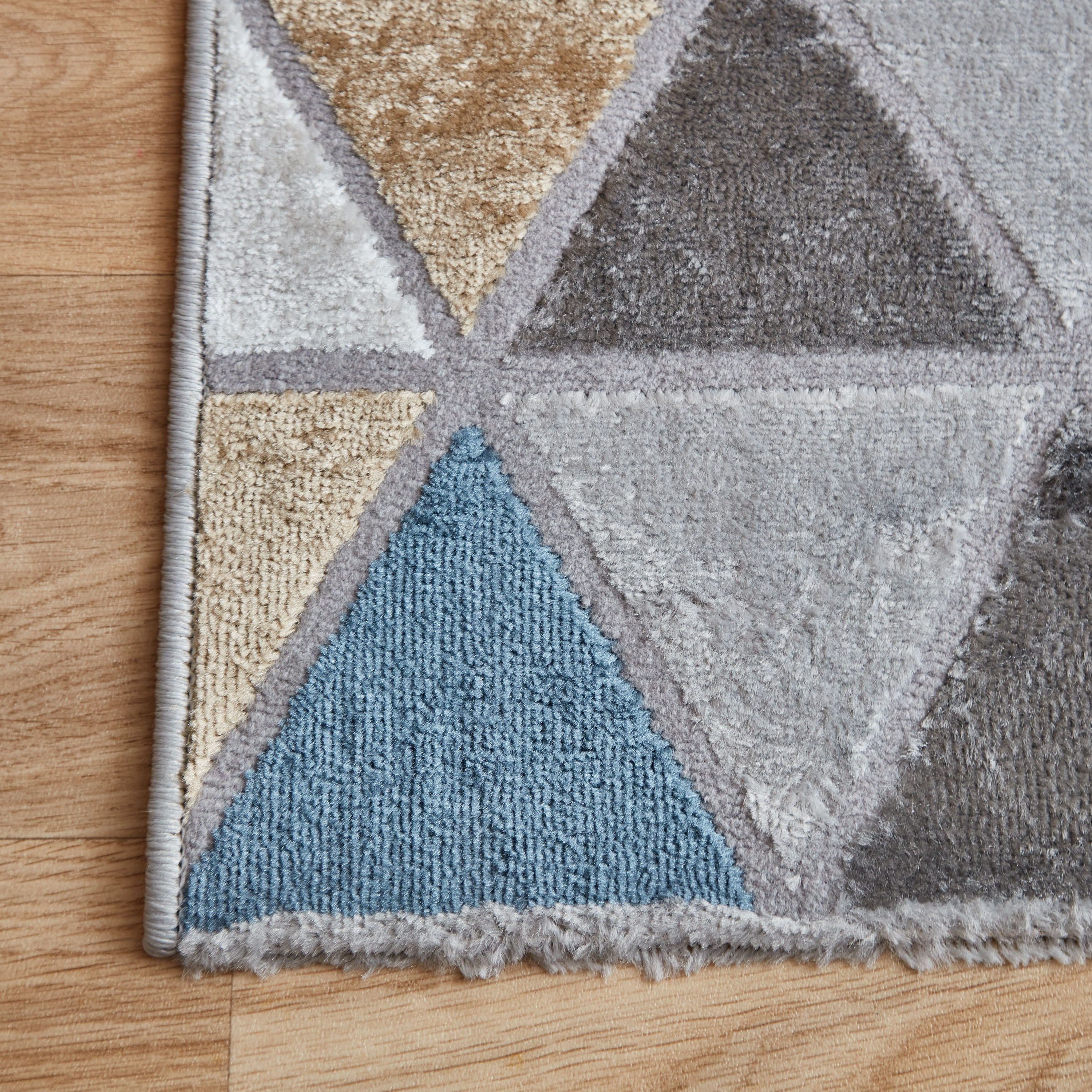 Mashael Geo Stain Resistant Rug - 60x150 cm-hbxdecorandfurnishings-floorcoverings-rugs-image-2