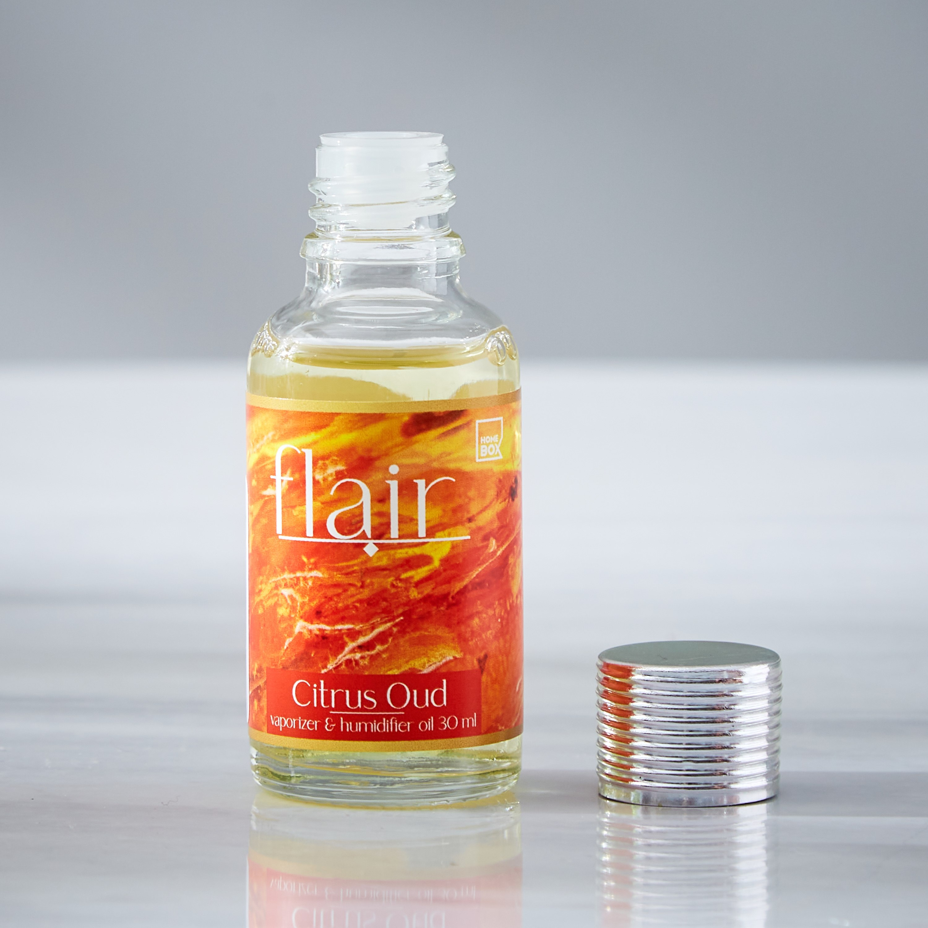 Flair Citrus Oud Aroma Oil - 30 ml-hbxhomeware-hbxdecorandfurnishings-image-2