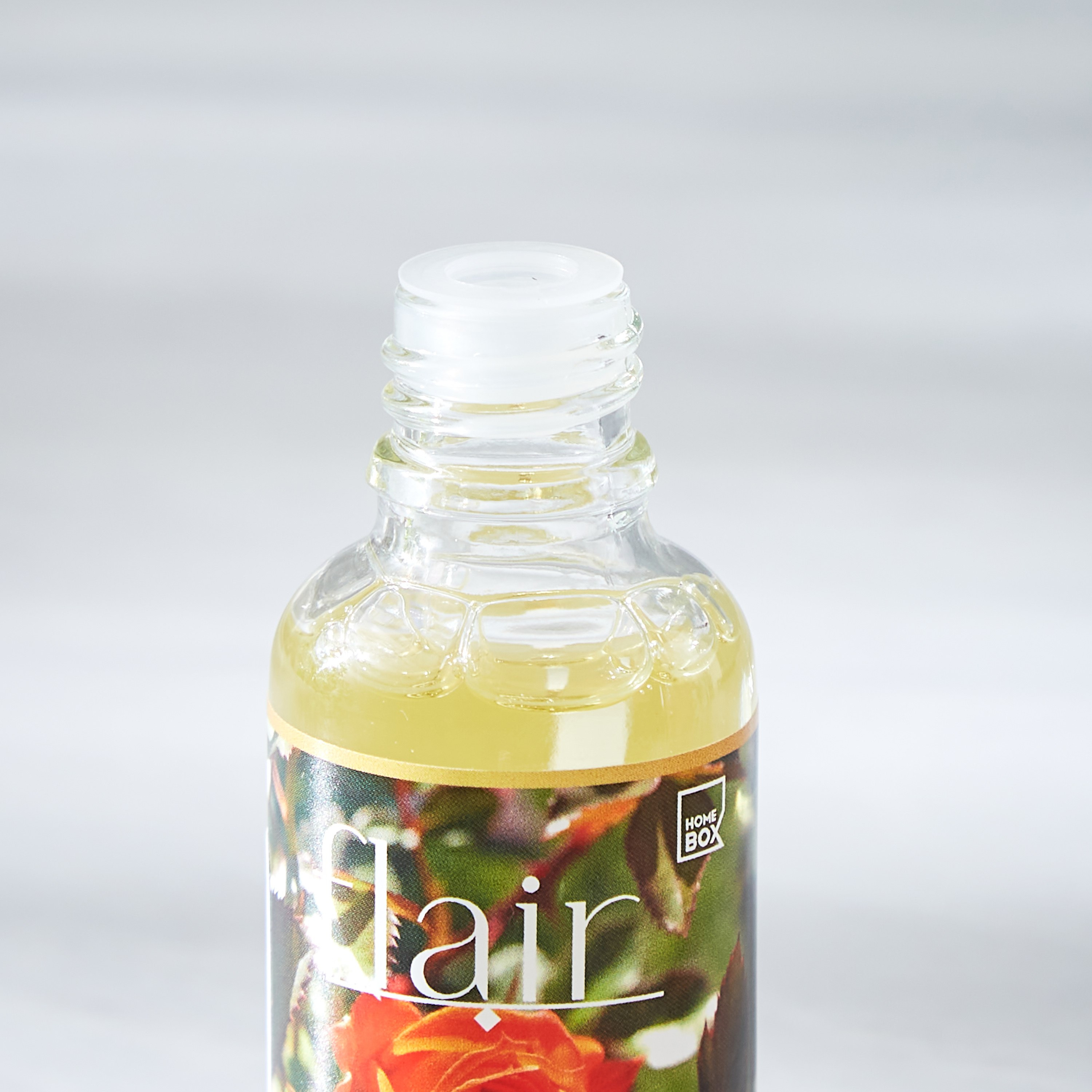 Flair Rose and Amber Aroma Oil - 30 ml-hbxhomeware-hbxdecorandfurnishings-image-3