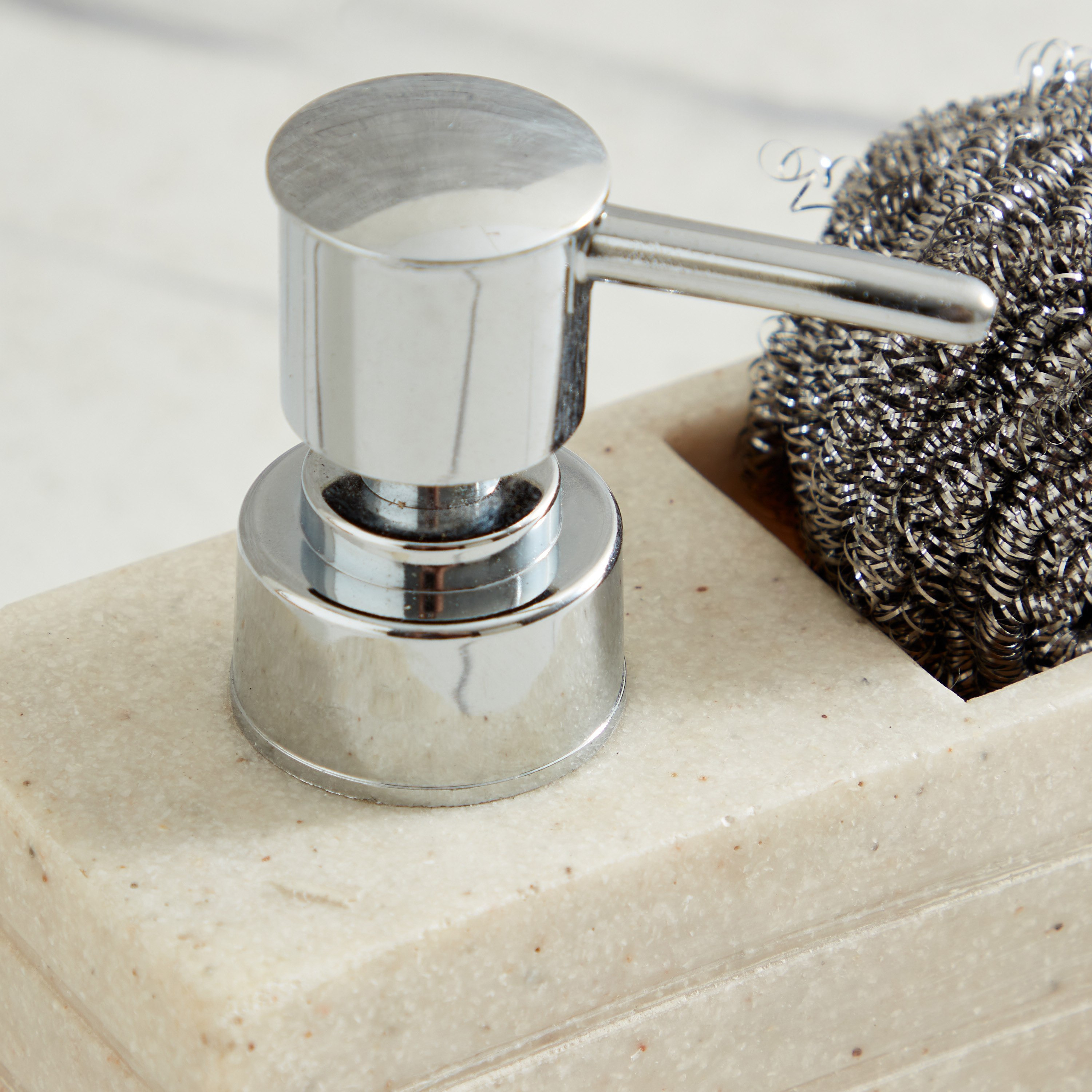 موزع صابون مع مقشر بوليستون - 15.5x6x14 سم-hbxdecorandfurnishings-bathroomaccessories-bathroomsets-image-4