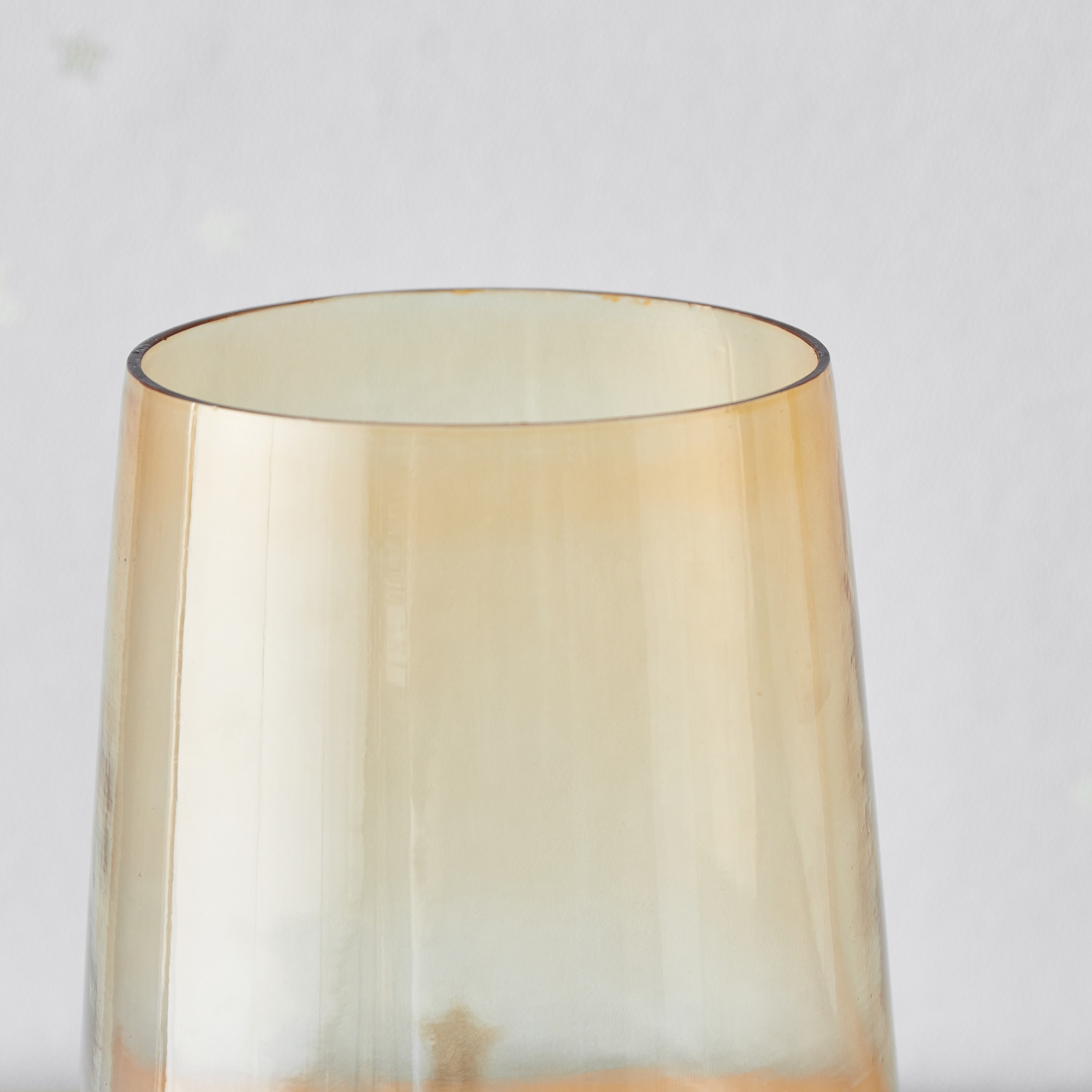 مزهرية زجاج صغيرة من أومبري - 14x20.5 سم-hbxbedroom-decorandaccessories-vases-image-3