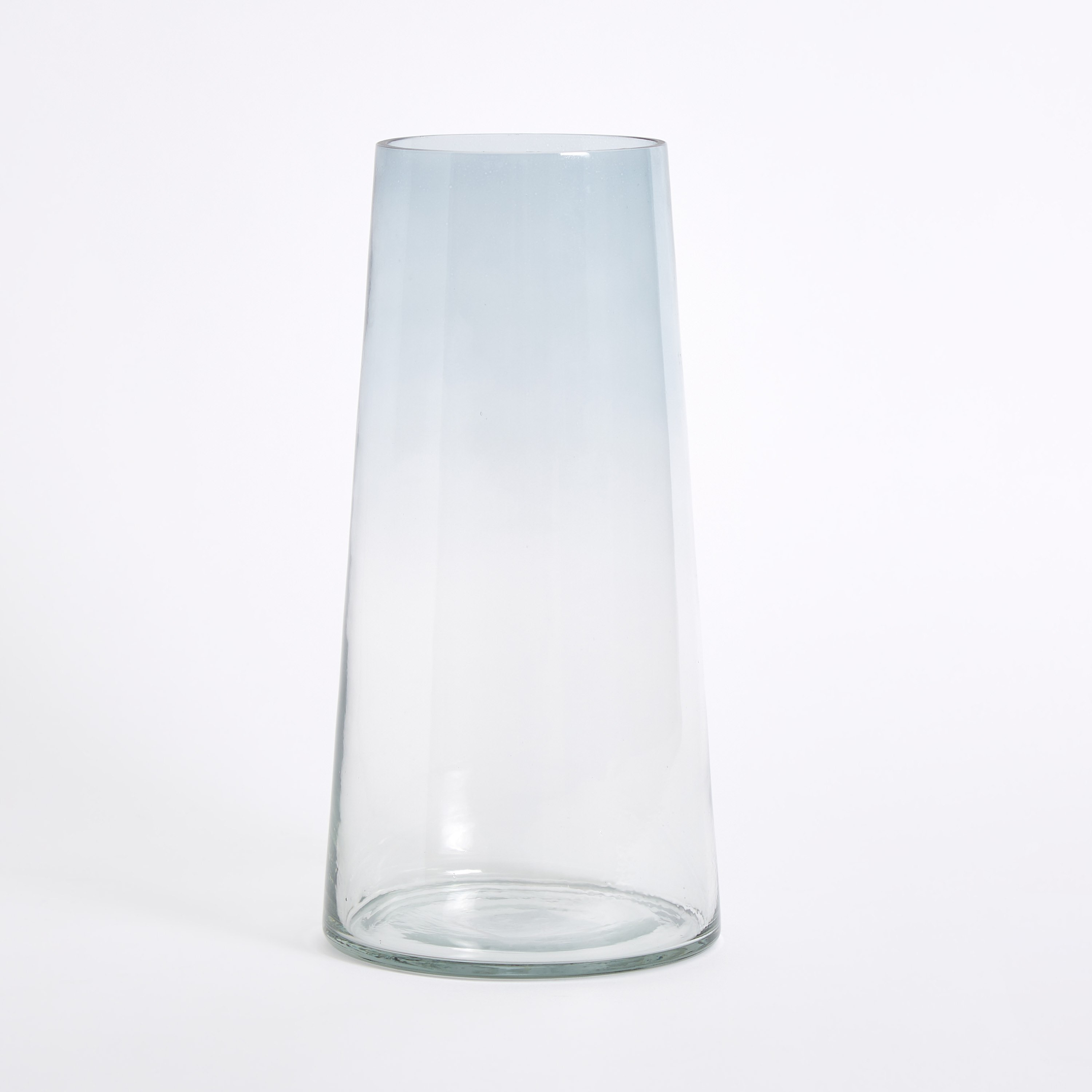 مزهرية زجاج كبيرة مدببة من أومبير - 13.9x30.4 سم-hbxbedroom-decorandaccessories-vases-image-6