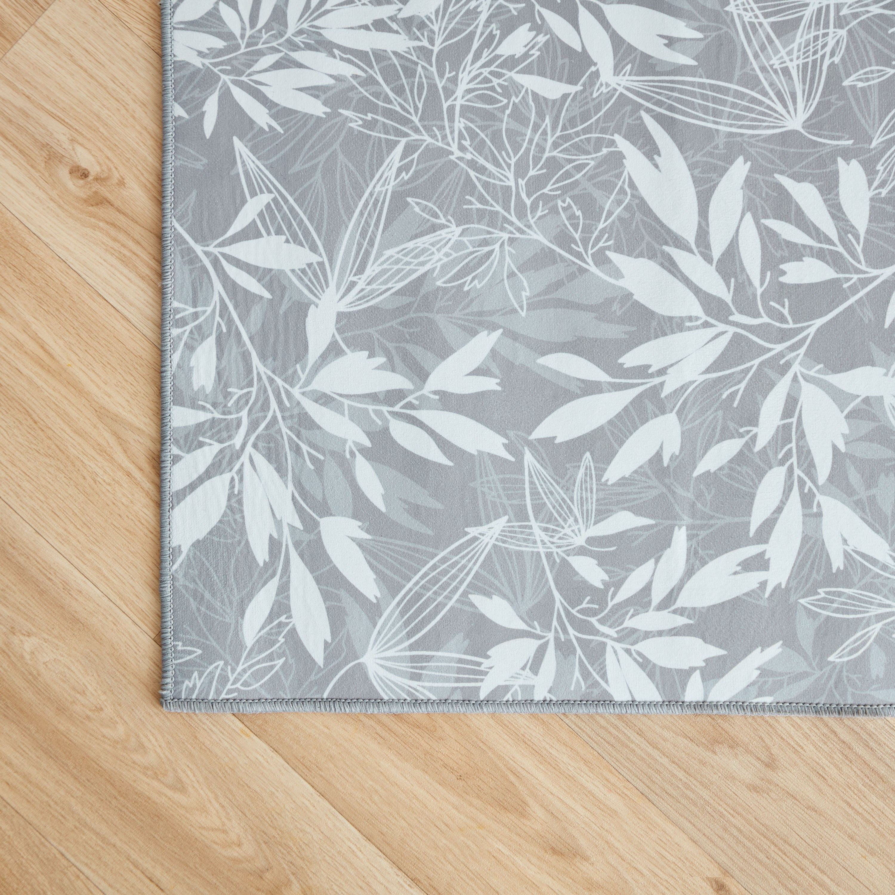 سجادة بطبعات أميلي من أتلانتا - 150x200 سم-hbxdecorandfurnishings-floorcoverings-rugs-image-2