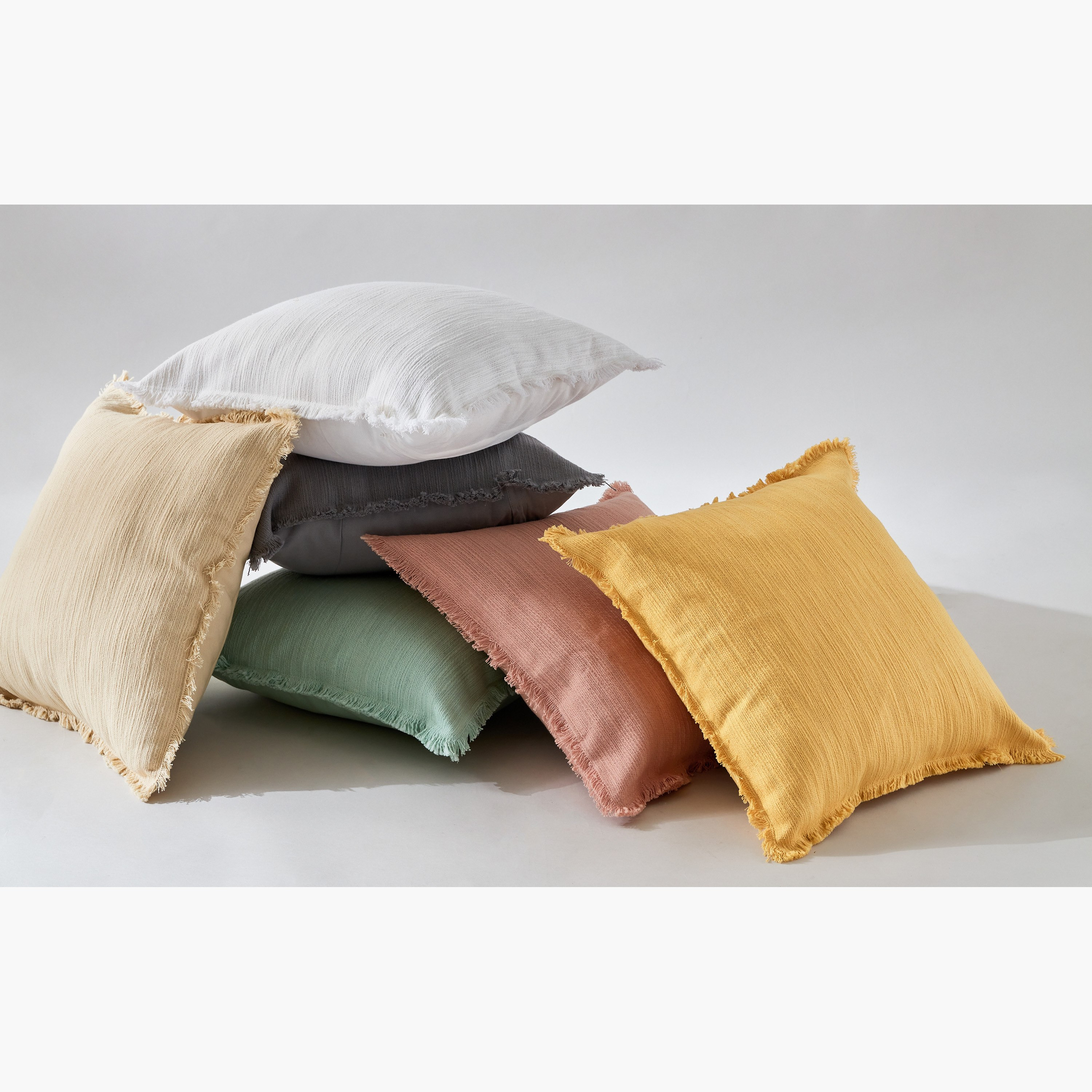 غطاء وسادة سادة سلوب بشراشيب من فريا - 45x45 سم-hbxhomeware-cushionsandcovers-cushioncovers-image-6
