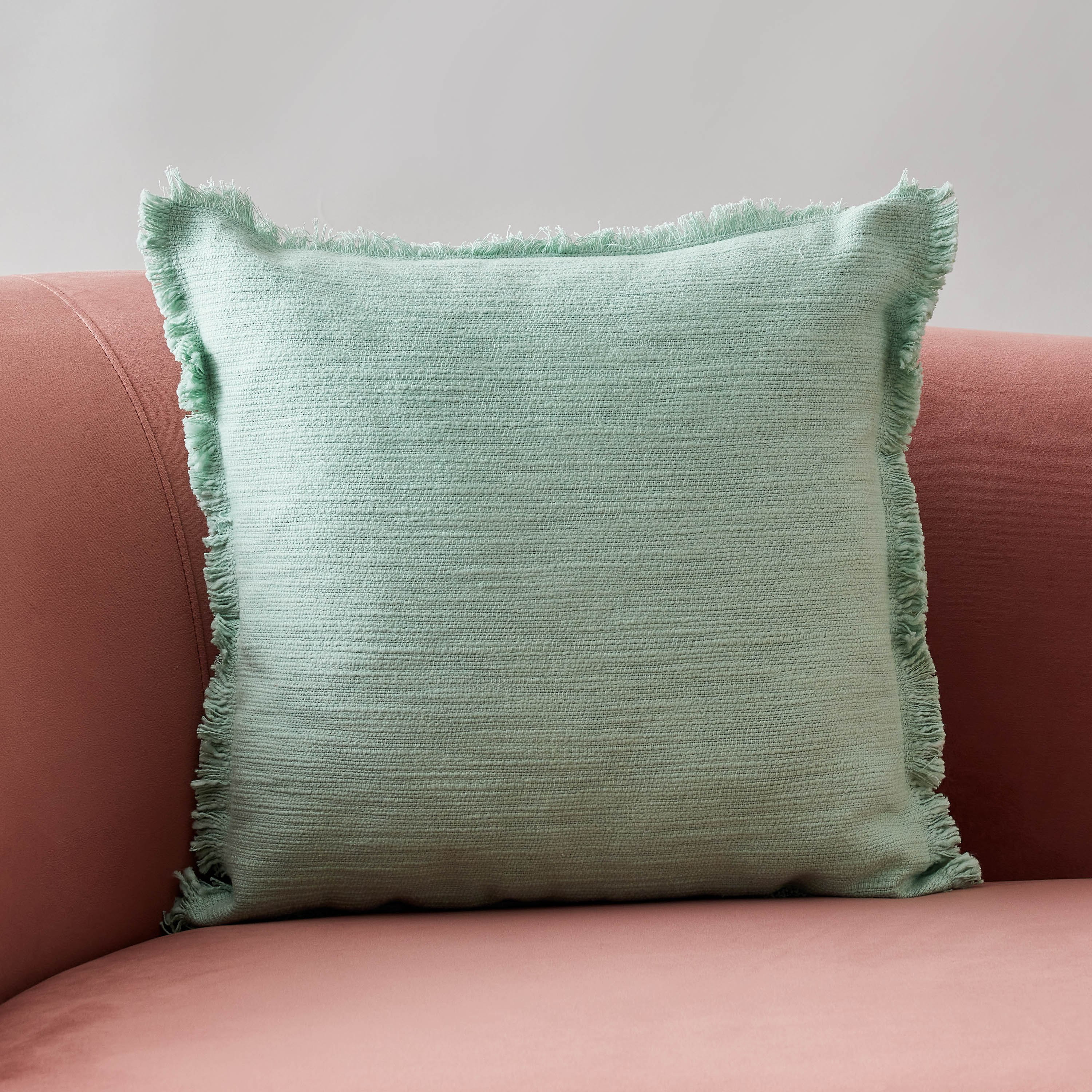 غطاء وسادة سادة سلوب بشراشيب من فريا - 45x45 سم-hbxhomeware-cushionsandcovers-cushioncovers-image-1