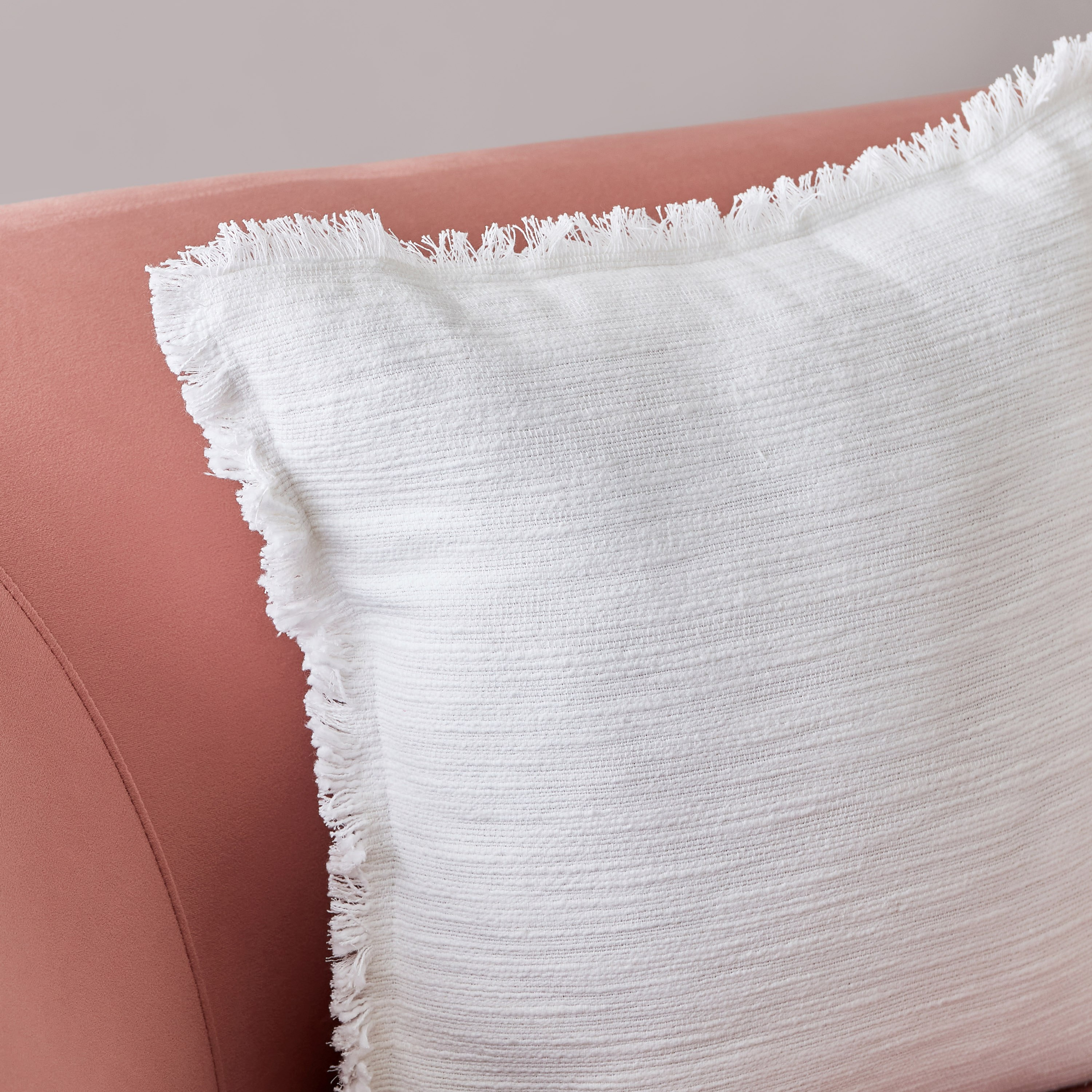 غطاء وسادة سادة بشراشيب من فريا - 45x45 سم-hbxhomeware-cushionsandcovers-cushioncovers-image-2