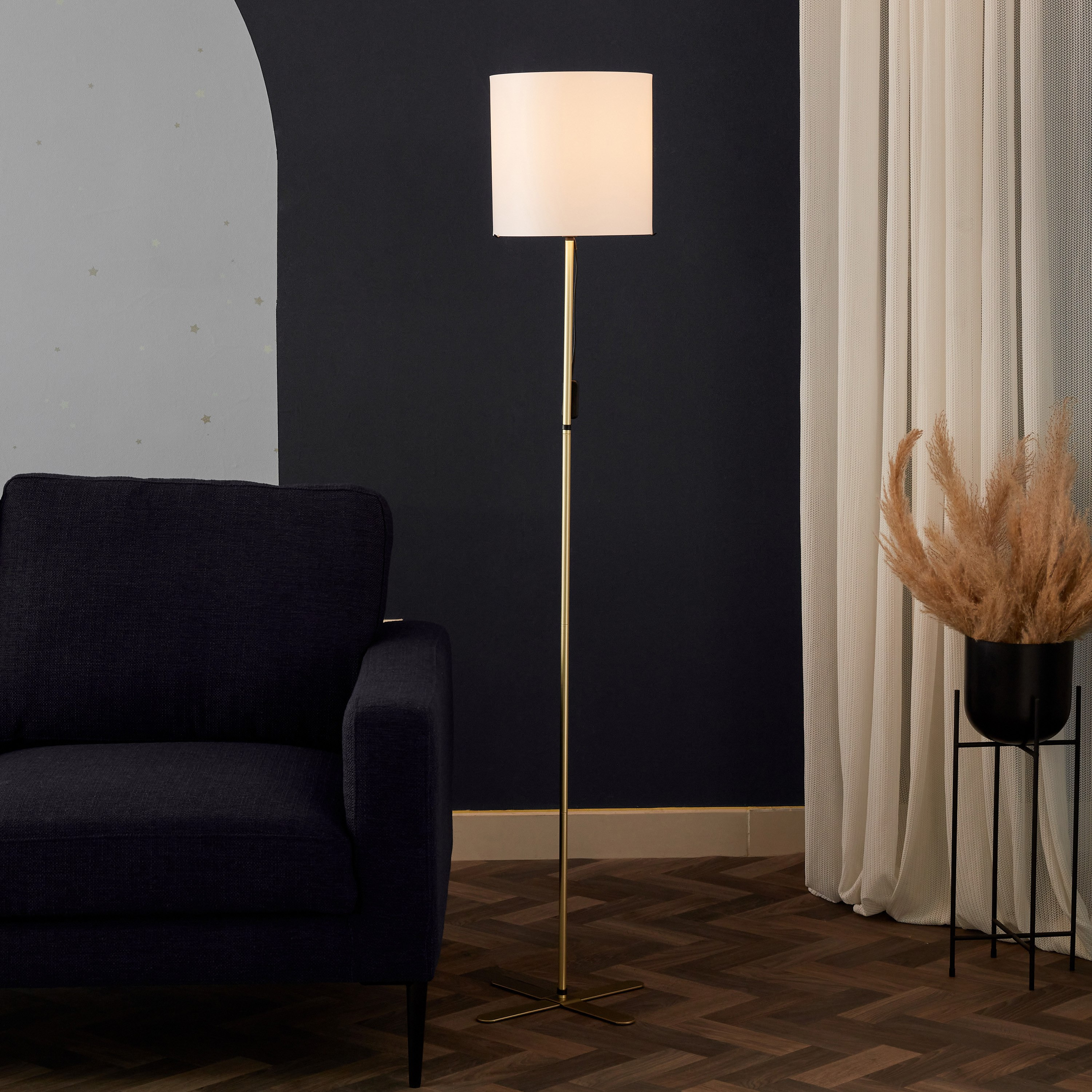 Blaze Metal Floor Lamp with Shade - 149 cm-hbxhomeware-hbxdecorandfurnishings-image-2