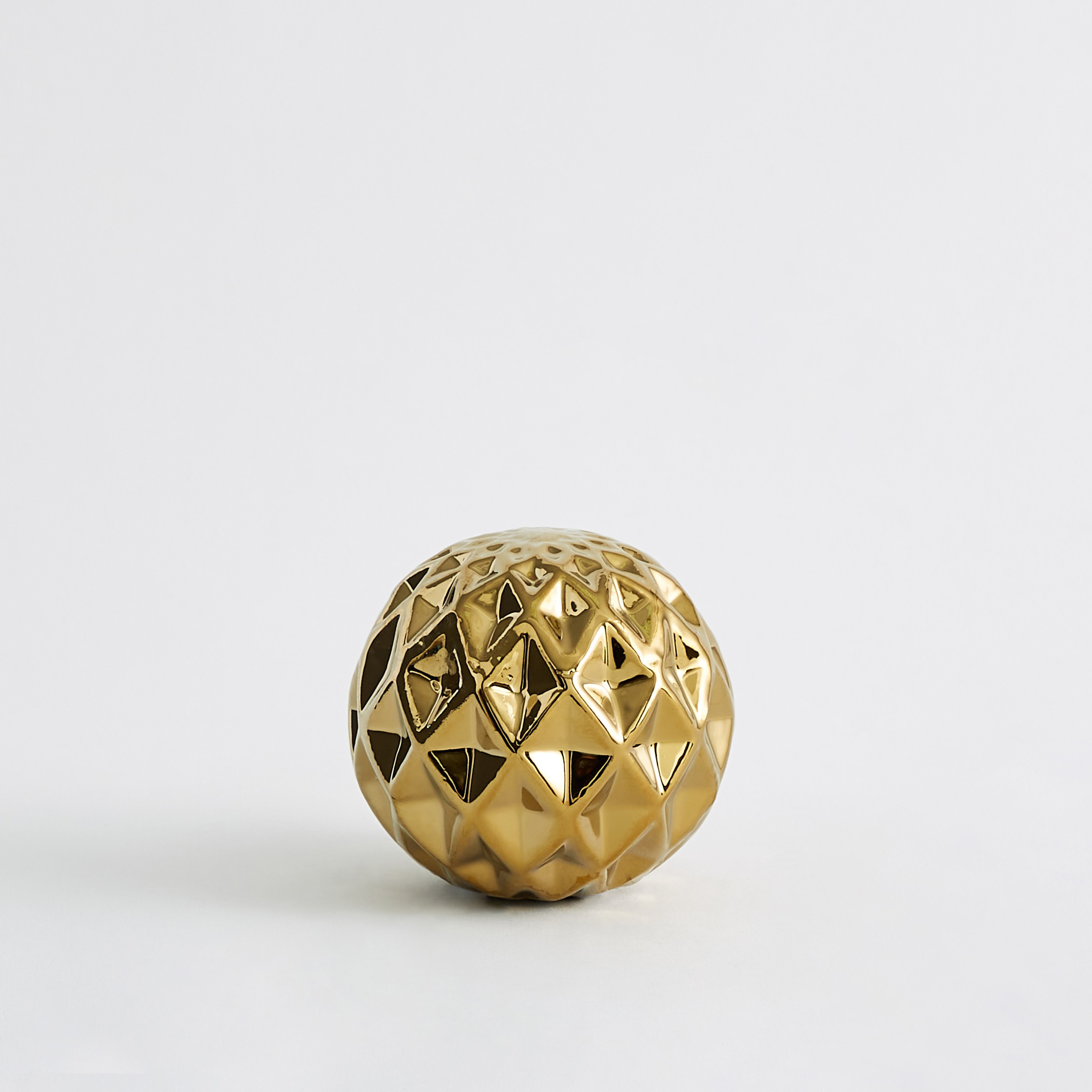 كرة ديكور صغيرة من جلايد - 9.5x9.5x8.7 سم-hbxhomeware-homedecor-figurinesandornaments-image-5