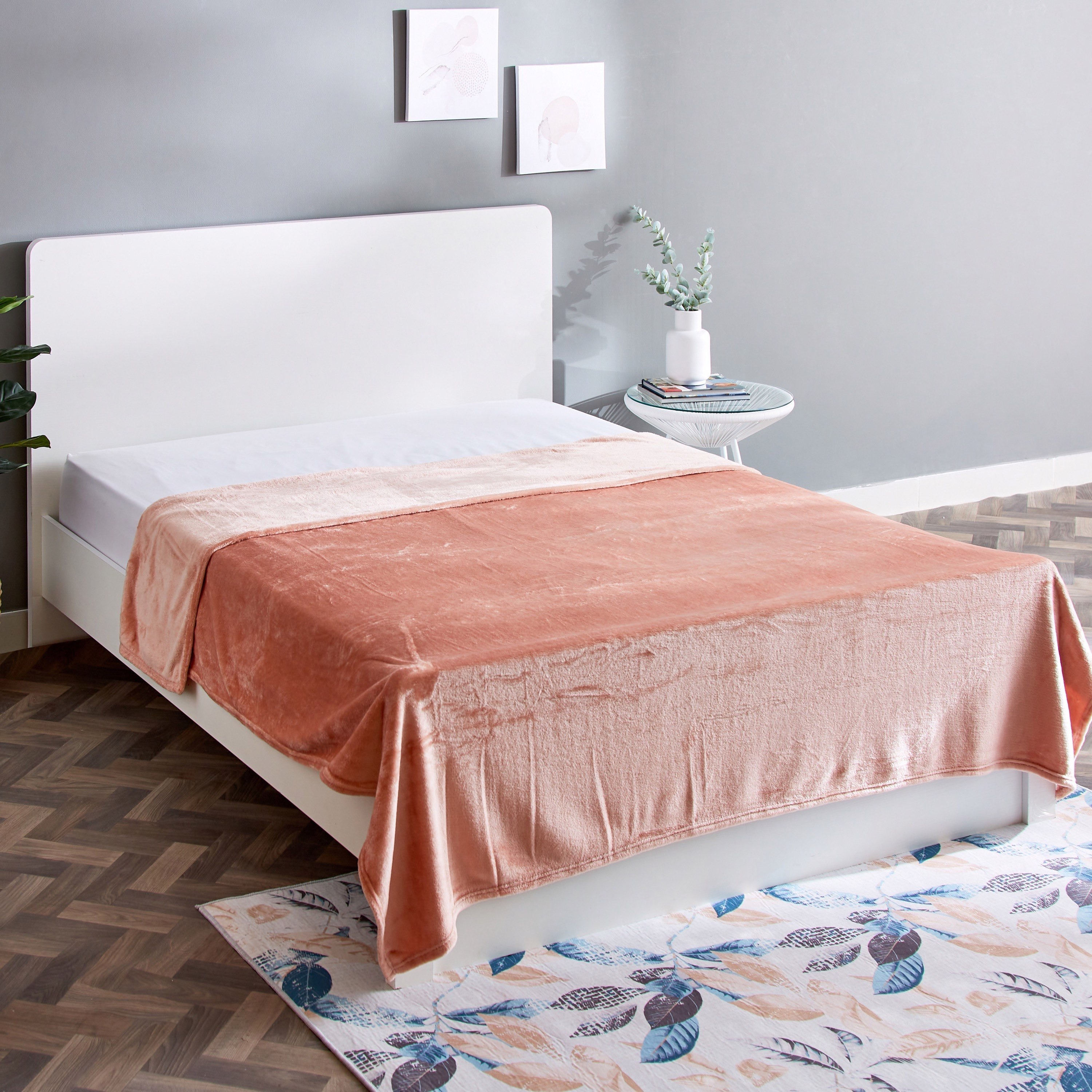 بطانية فلانيل مزدوجة سادة من نوفا - 200x140 سم-hbxhomeware-hbxbedroom-image-1