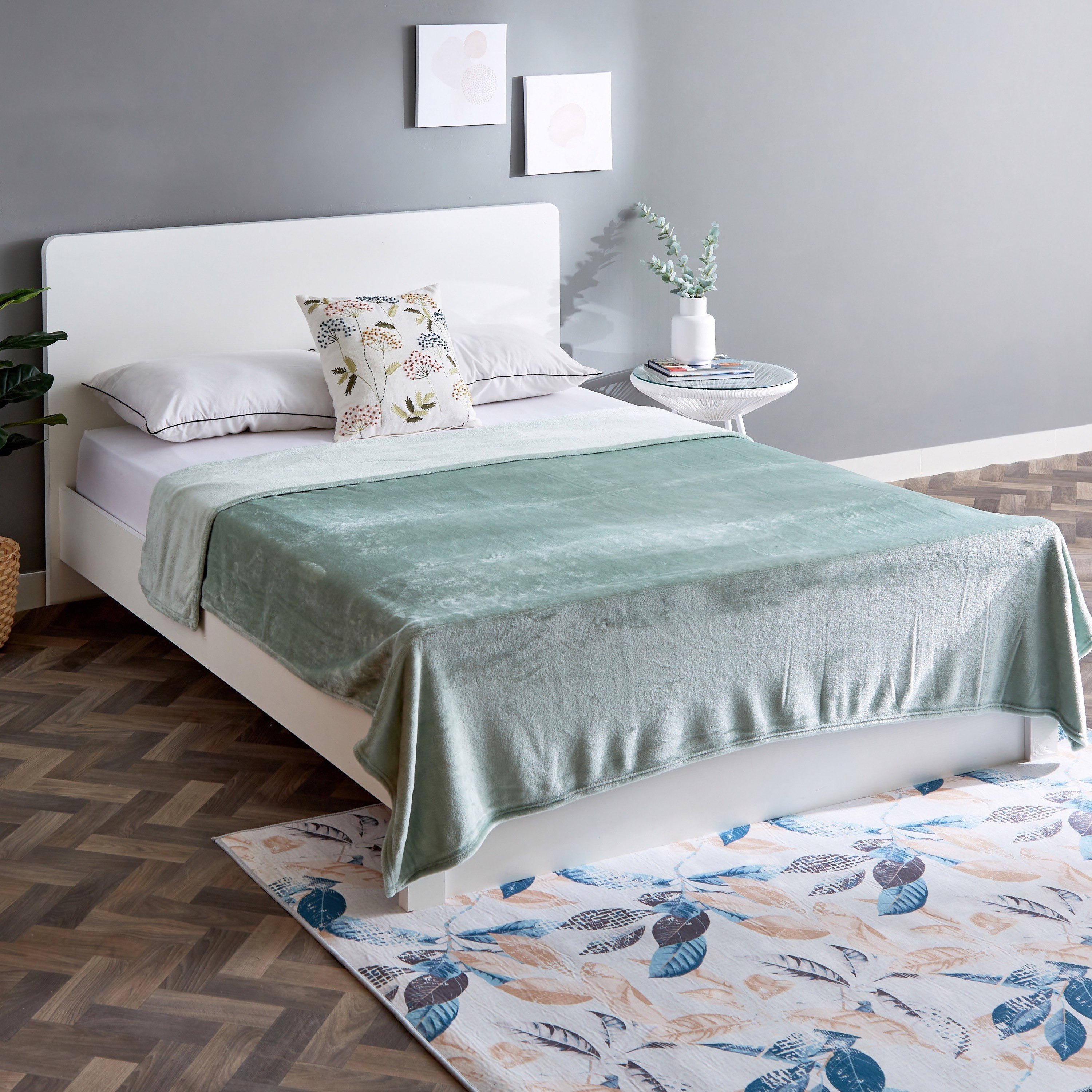 بطانية كوين فلانيل سادة من نوفا - 200x220 سم-hbxhomeware-hbxbedroom-image-6