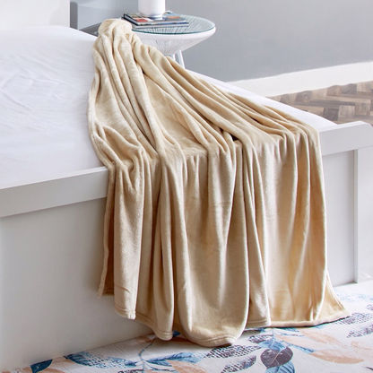 Nova Solid Queen Flannel Blanket - 200x220 cms