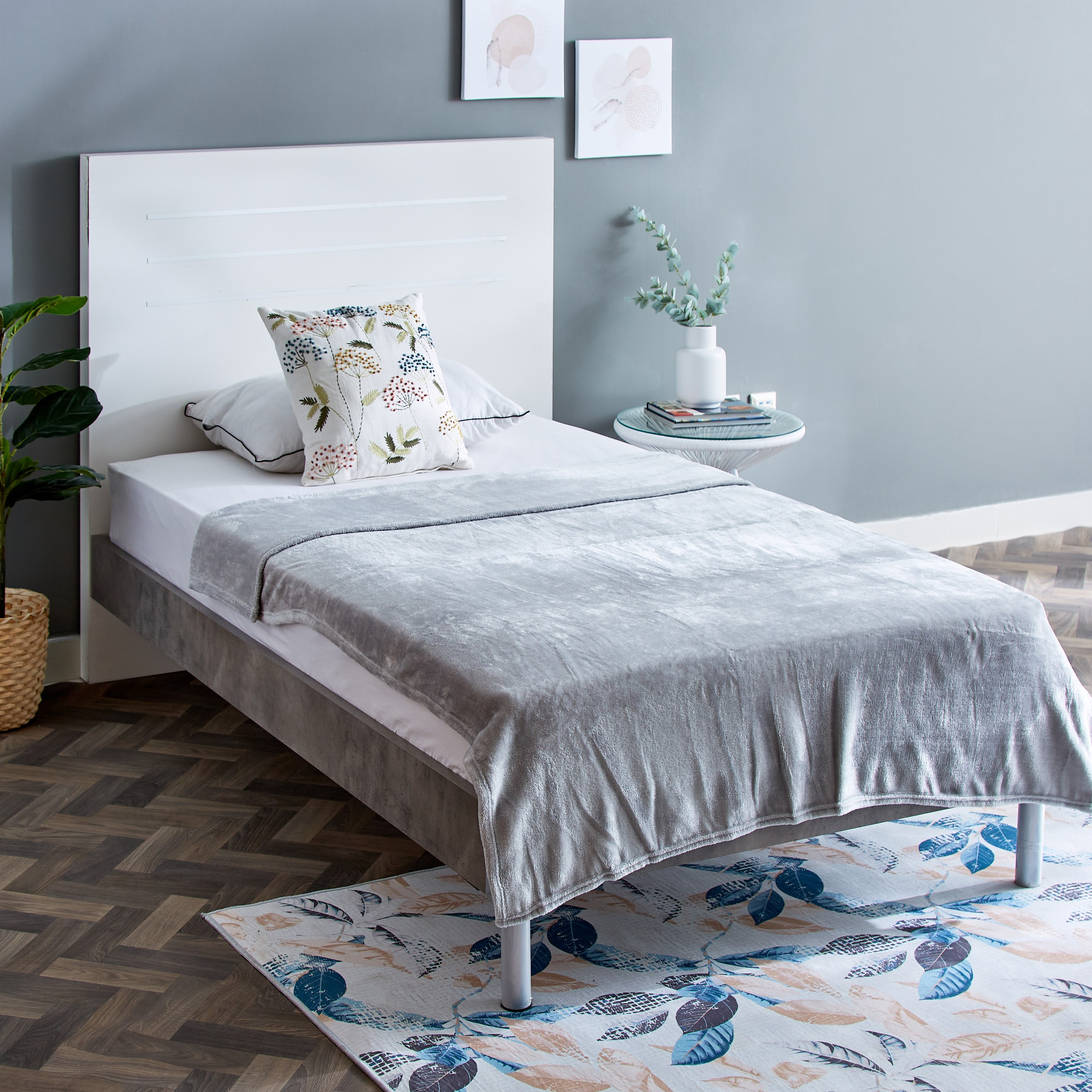 بطانية كوين فلانيل سادة من نوفا - 200x220 سم-hbxhomeware-hbxbedroom-image-5
