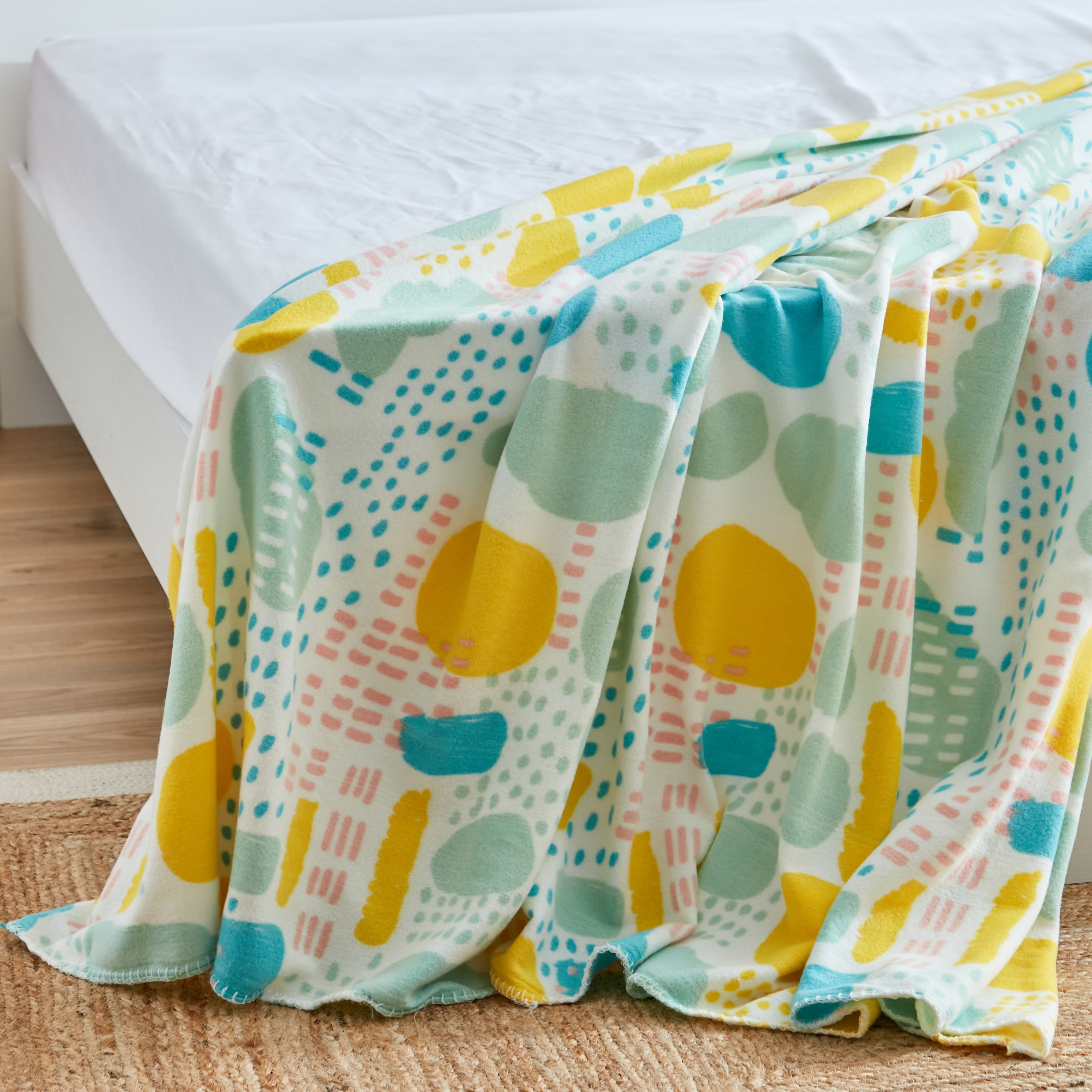 بطانية صوف بولار كوين بطبعات لويس من أتلانتا - 220x200 سم-hbxhomeware-hbxbedroom-image-5