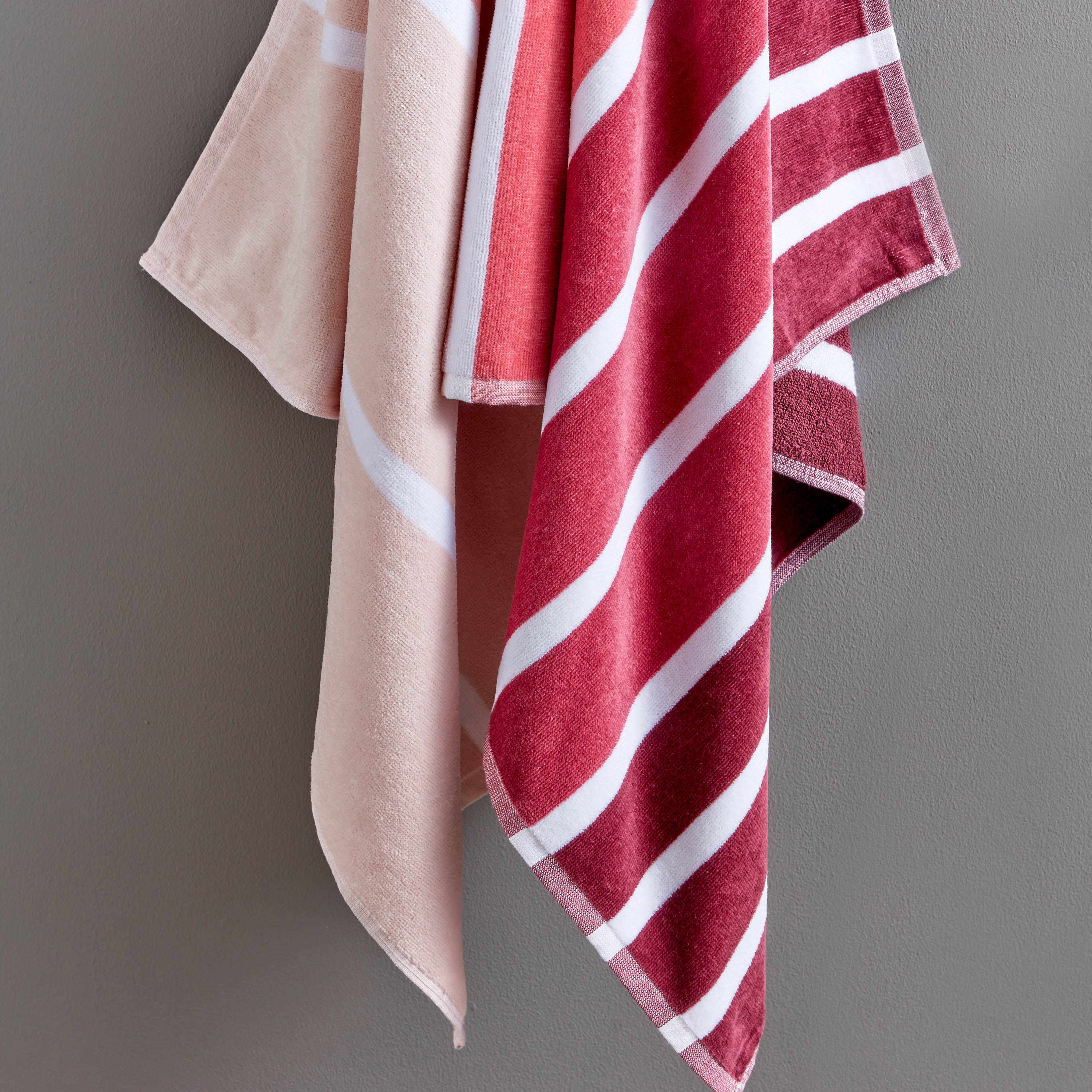 Vivid Stripes Cotton Beach Towel - 86x160 cm-hbxbathroom-bathroomtextiles-image-2